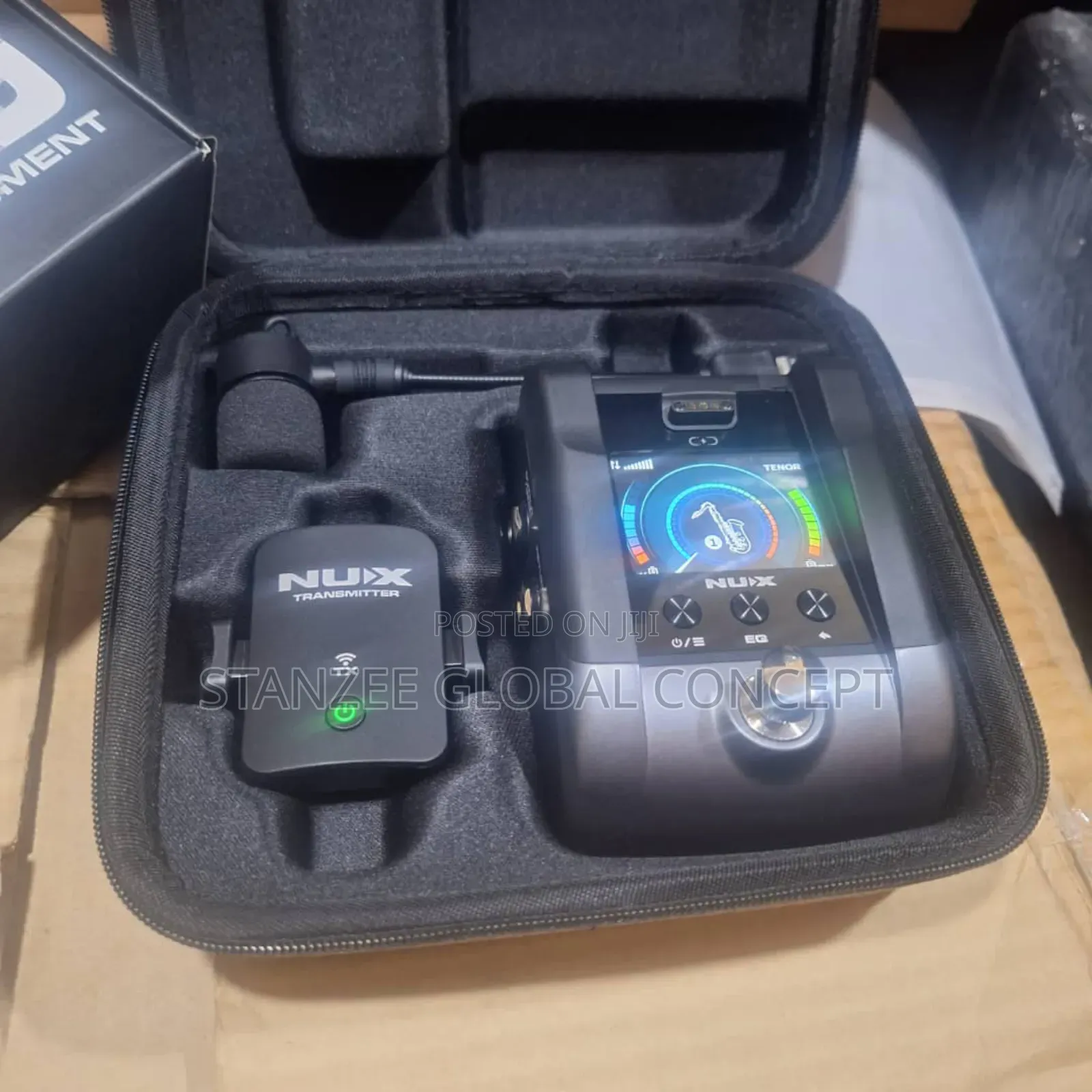 Nux B-6 Pro Higher Level Wireless Saxophone Microphone