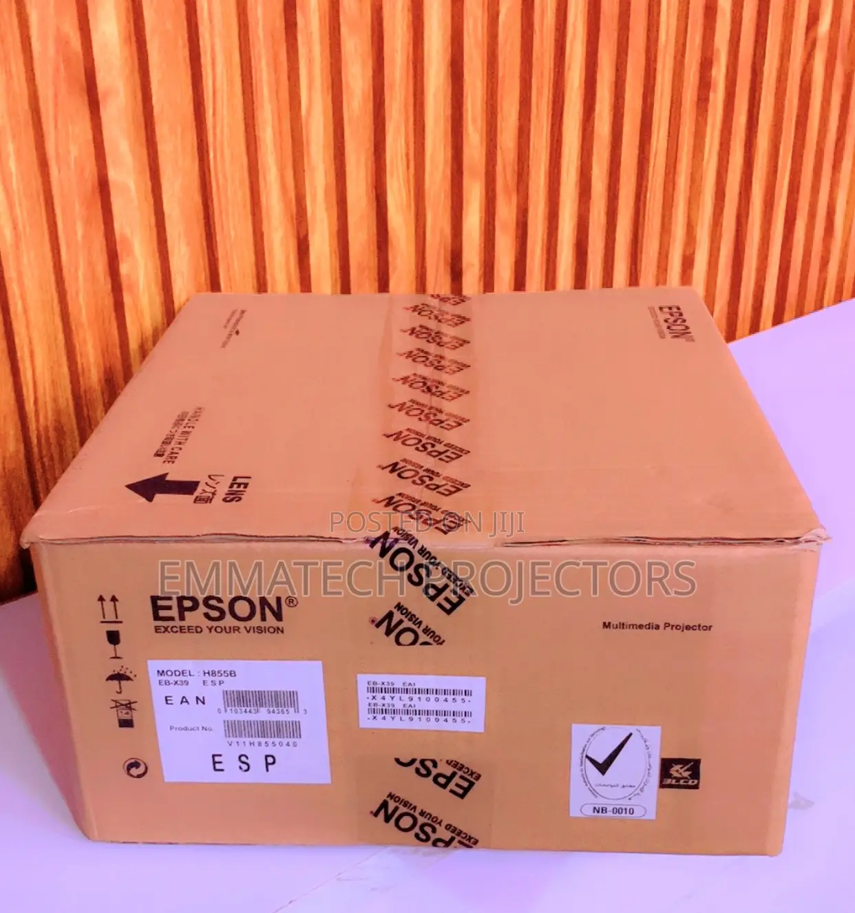 Brand New Epsonprojector Ebx39 Lekki, Abuja, Ph,Ibadan, Cotonou,Benin