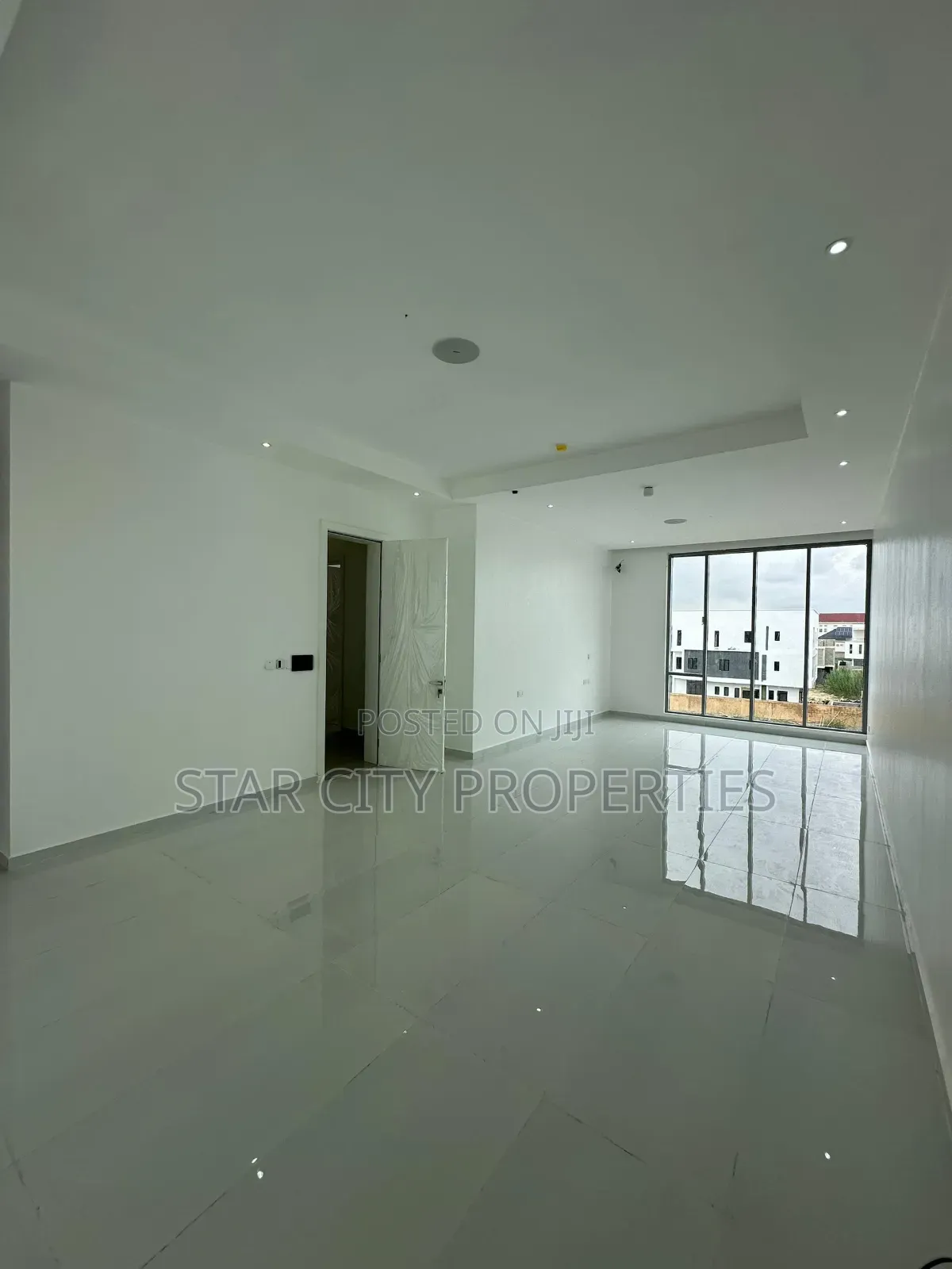 5bdrm Duplex in Lekki Ph 1, Ikate for sale