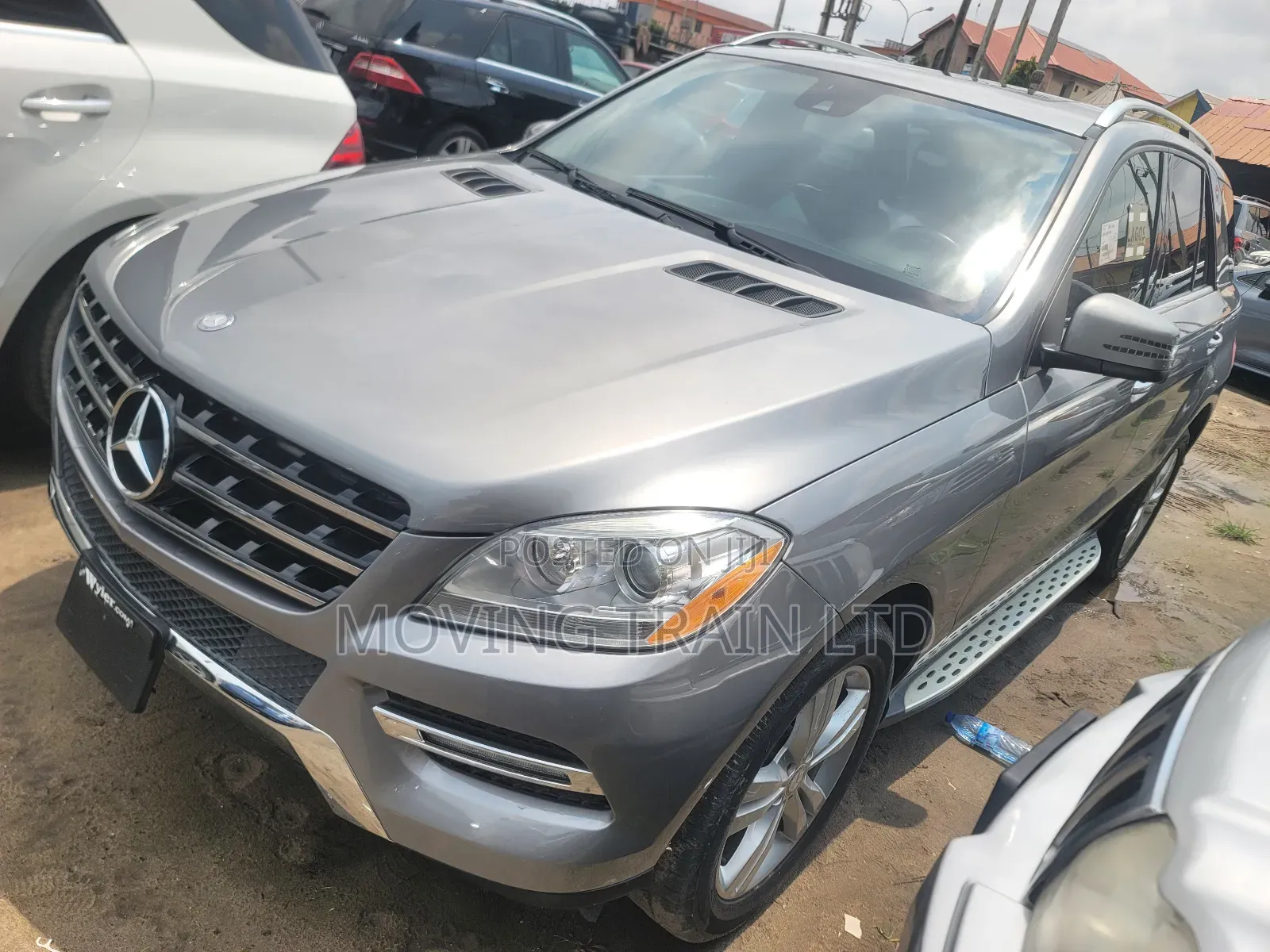 Mercedes-Benz M Class ML350 4MATIC 4dr SUV AWD (3.5L 6cyl 7A) 2015 Gray