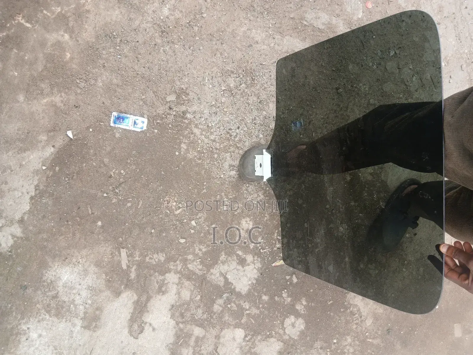 Door Glass for Gwagon 2022 Back Right