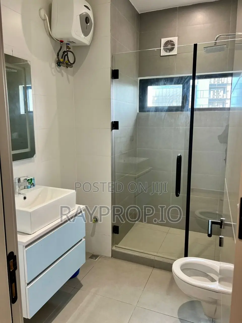 253672yu - Studio Shortlet in Magodo Phase 1