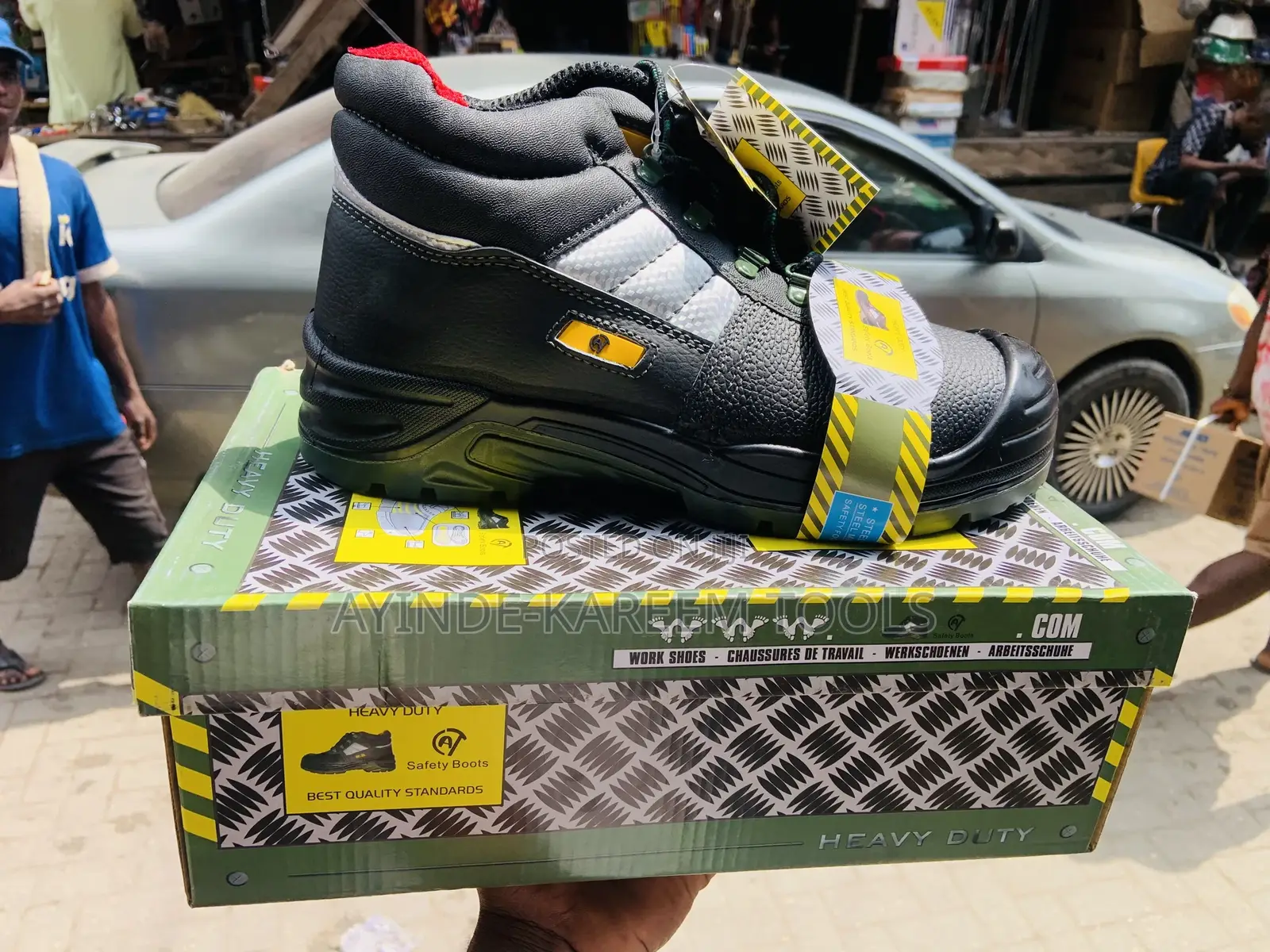 Cat Safety Shoe