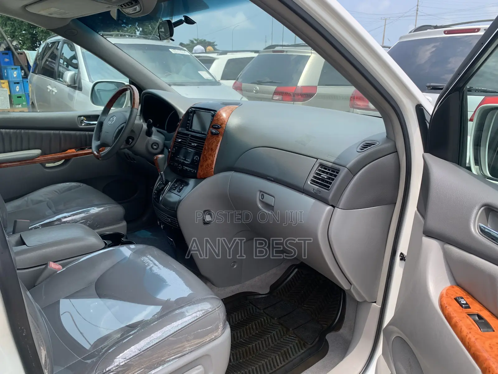 Toyota Sienna 2008 White