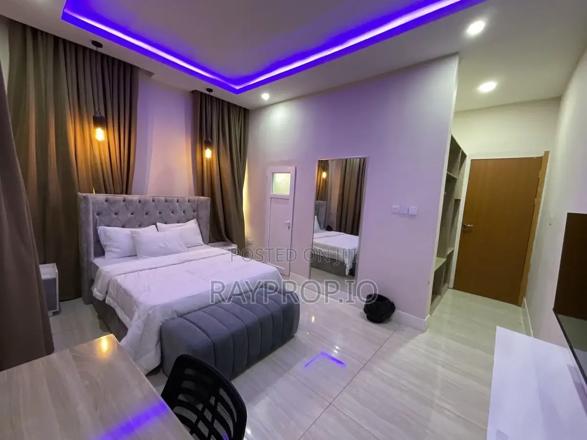 2 Bedroom Shortlet in Ikota Gra