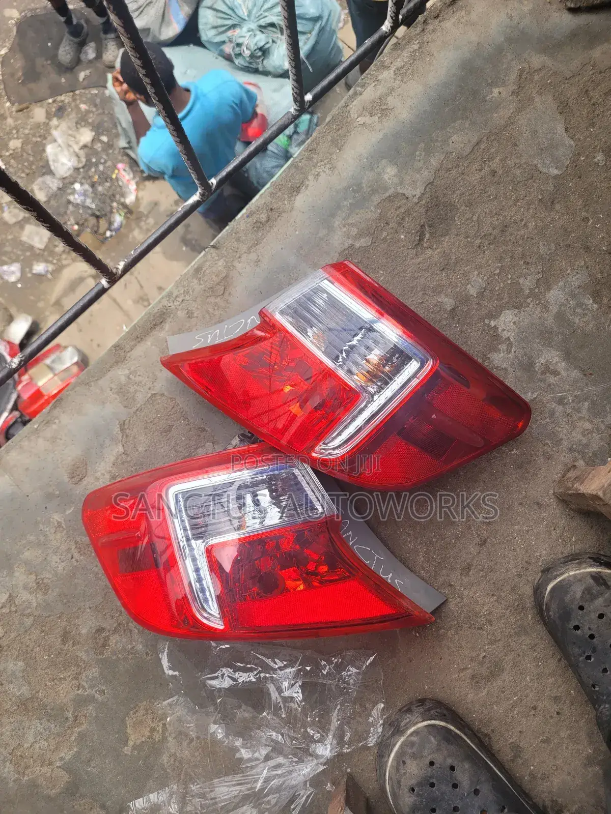 Rearlight Toyota Camry 2012