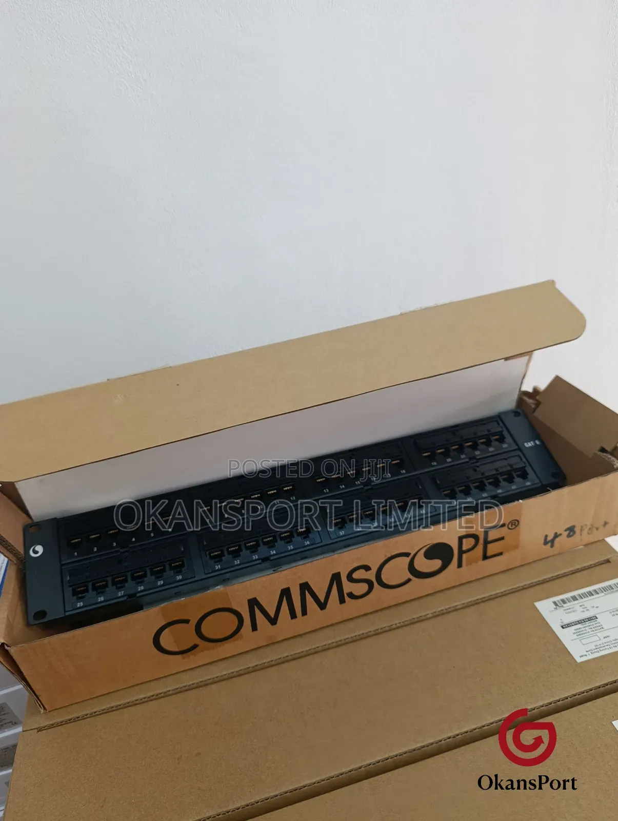 D-Link Commscope 48-Port Cat6 Patch Panel 2u Rackmount Ethernet Module
