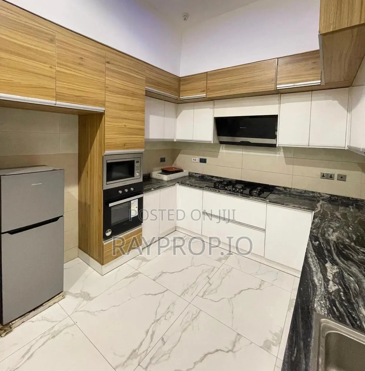 4 Bedroom Shortlet in Ikate Lekki