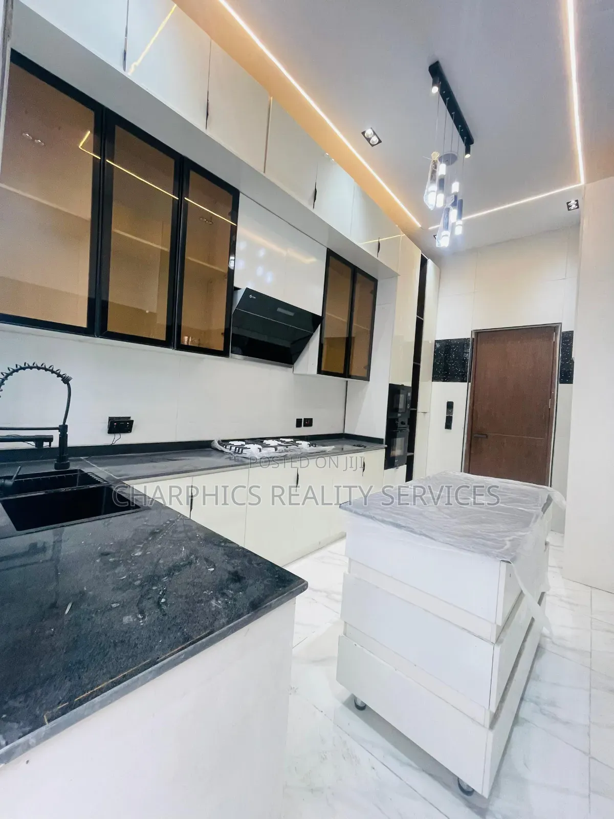 4bdrm Duplex in Ajah for sale