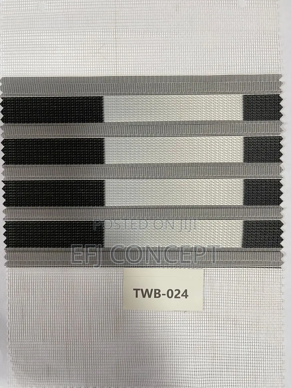 Day And Night Window Blind - Light Grey Between Two Thick Greys