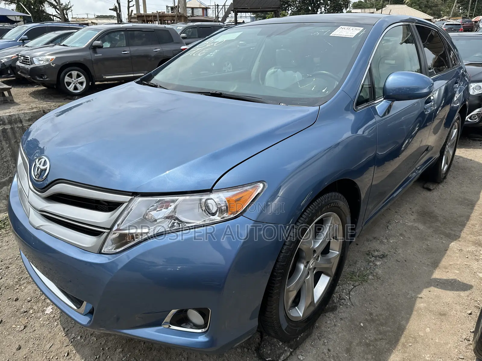 Toyota Venza V6 AWD 2011 Blue