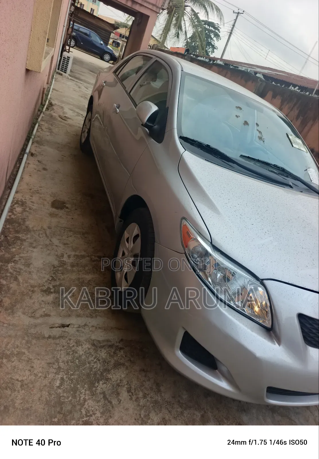 Toyota Corolla 2010 Silver
