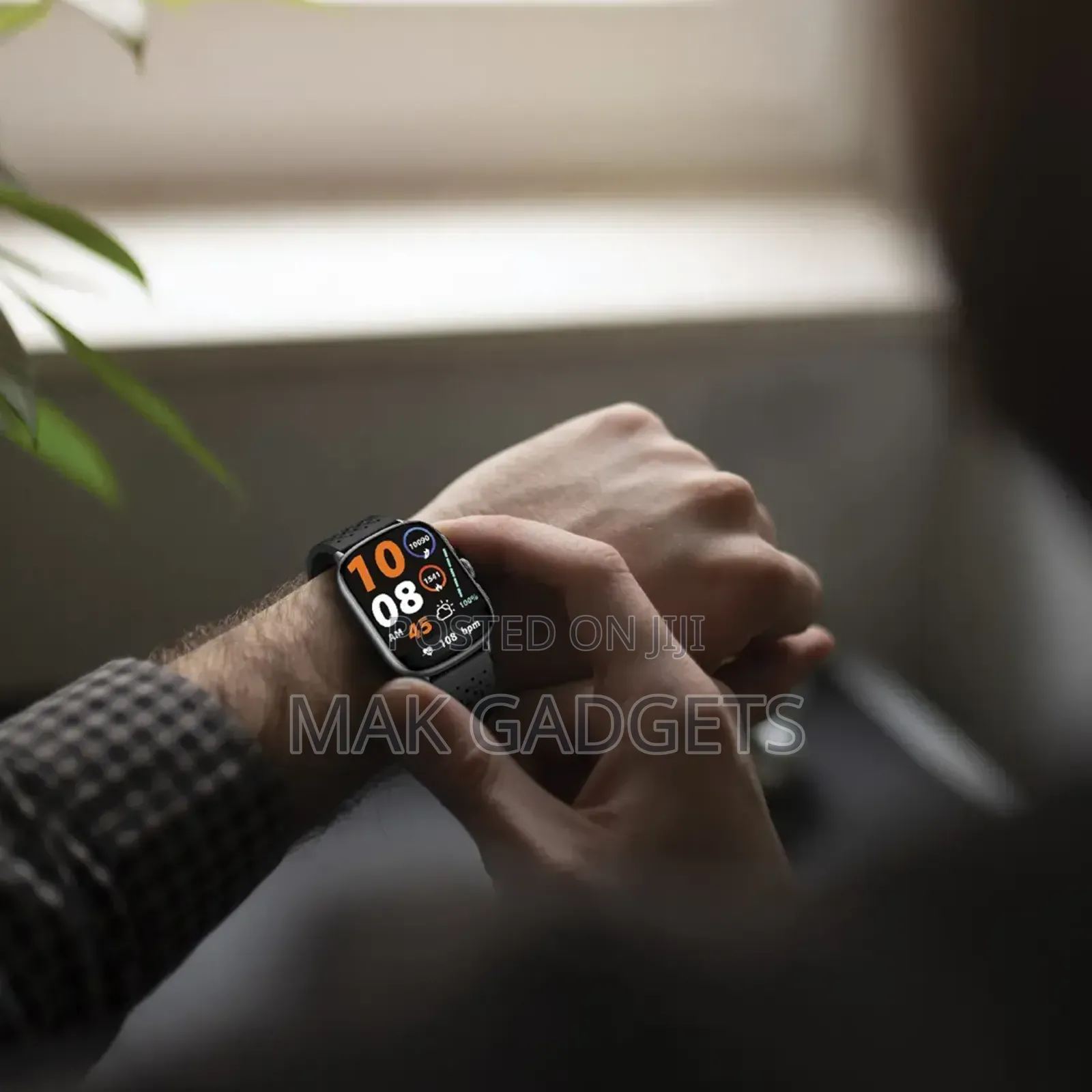 Green Lion Finder GPS Smart Watch - Black