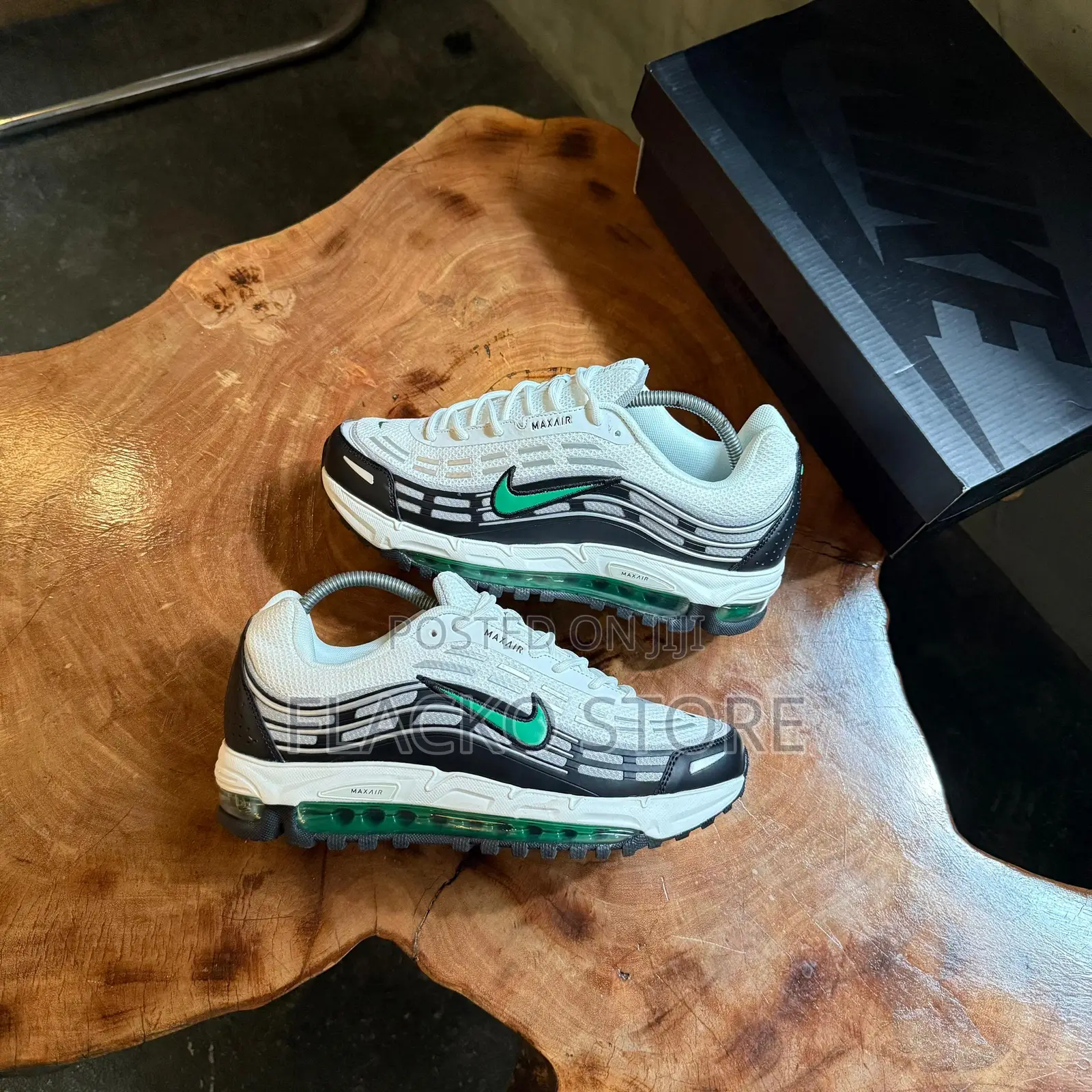 Original Nike Airmax 2.5 Tl Celtics Sneakers