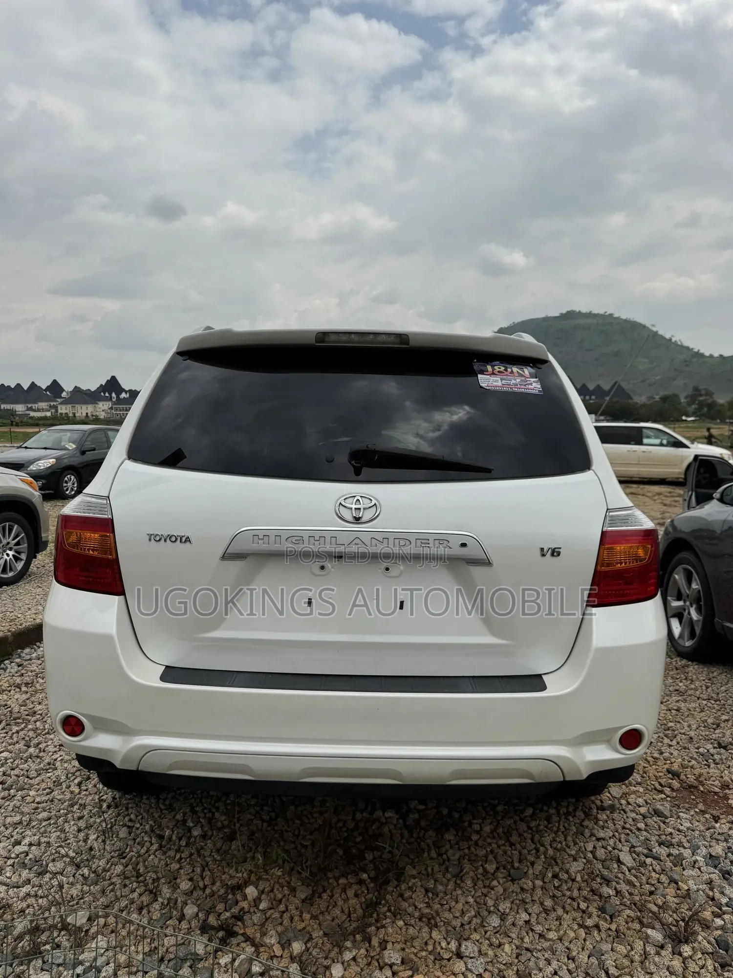 Toyota Highlander Limited 2010 White