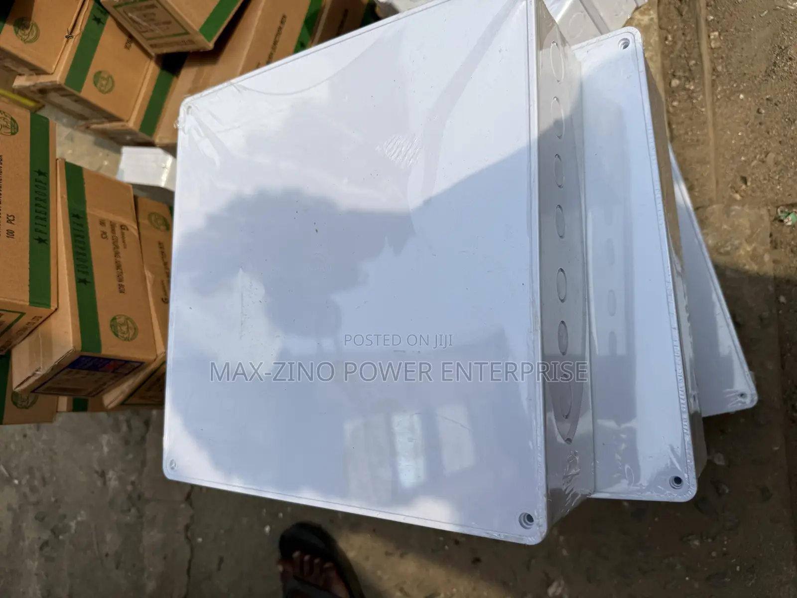 9x9 Adaptable Box