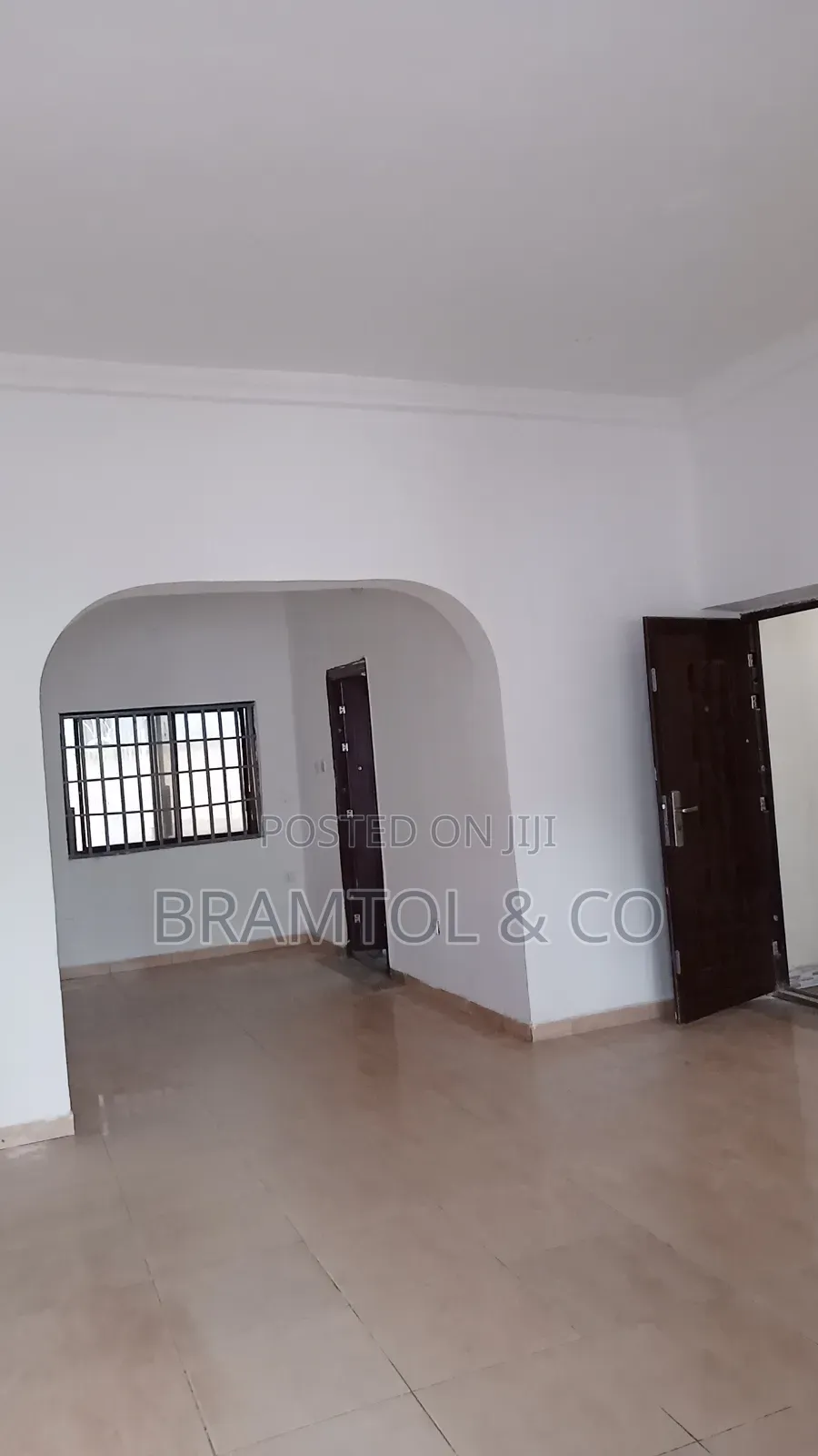 3bdrm Block of Flats in Durumi for rent