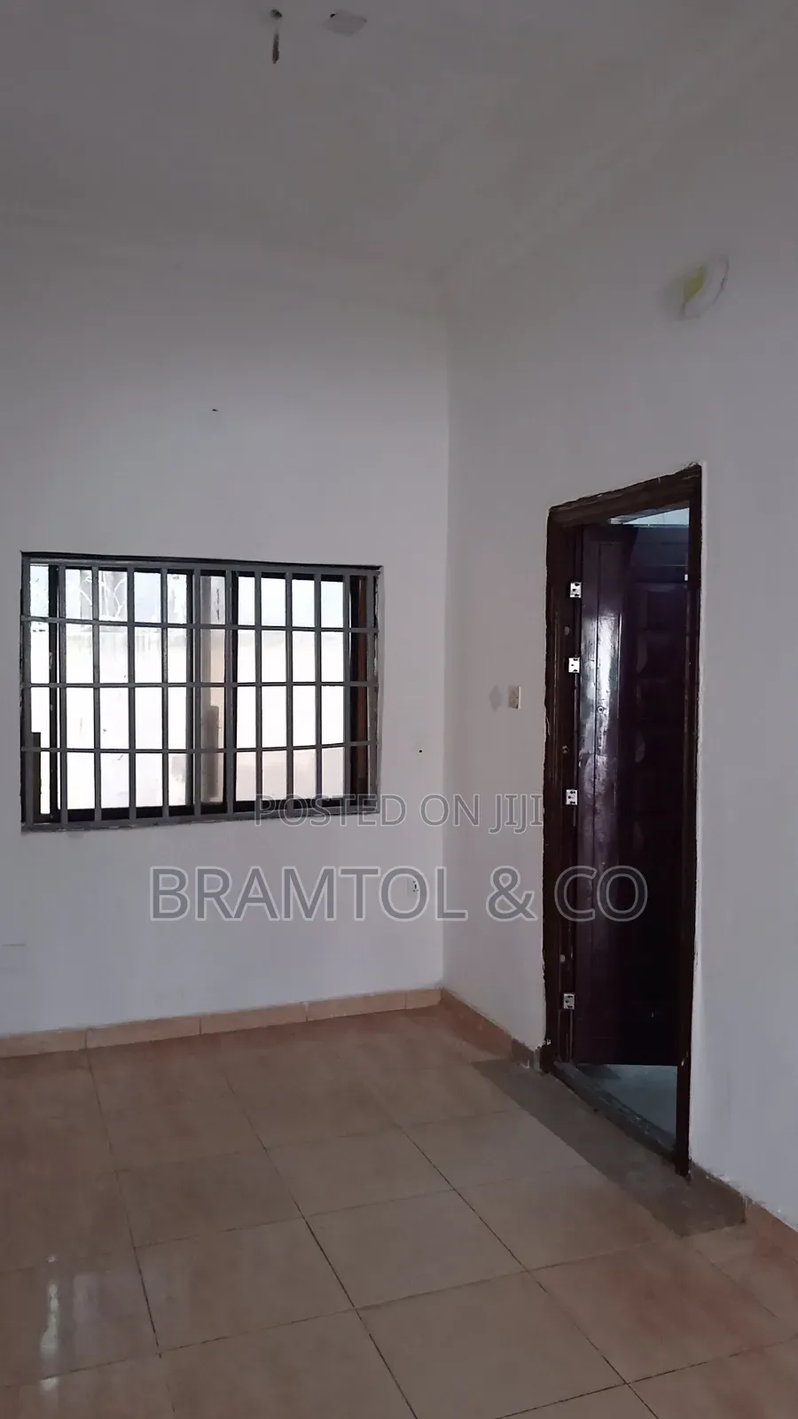 3bdrm Block of Flats in Durumi for rent