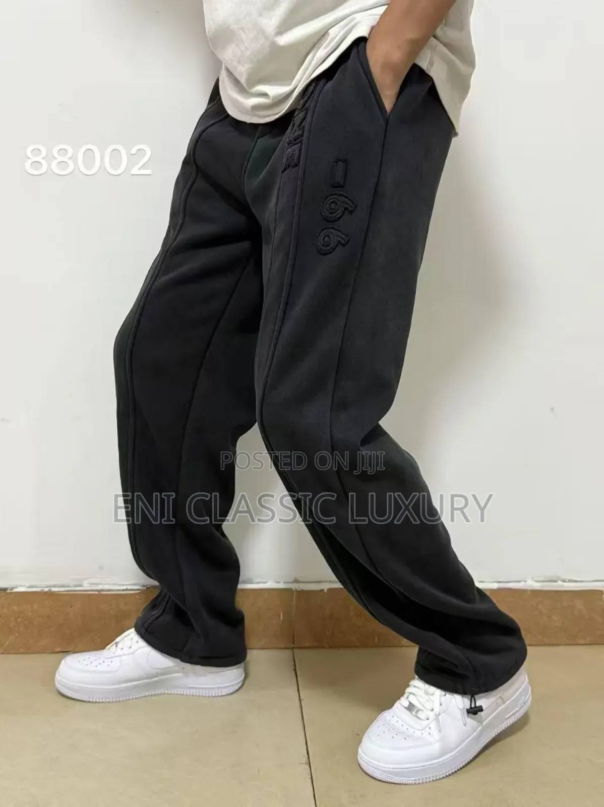 Pure Quality Luxury Cargo Jogger Pants Well Branded