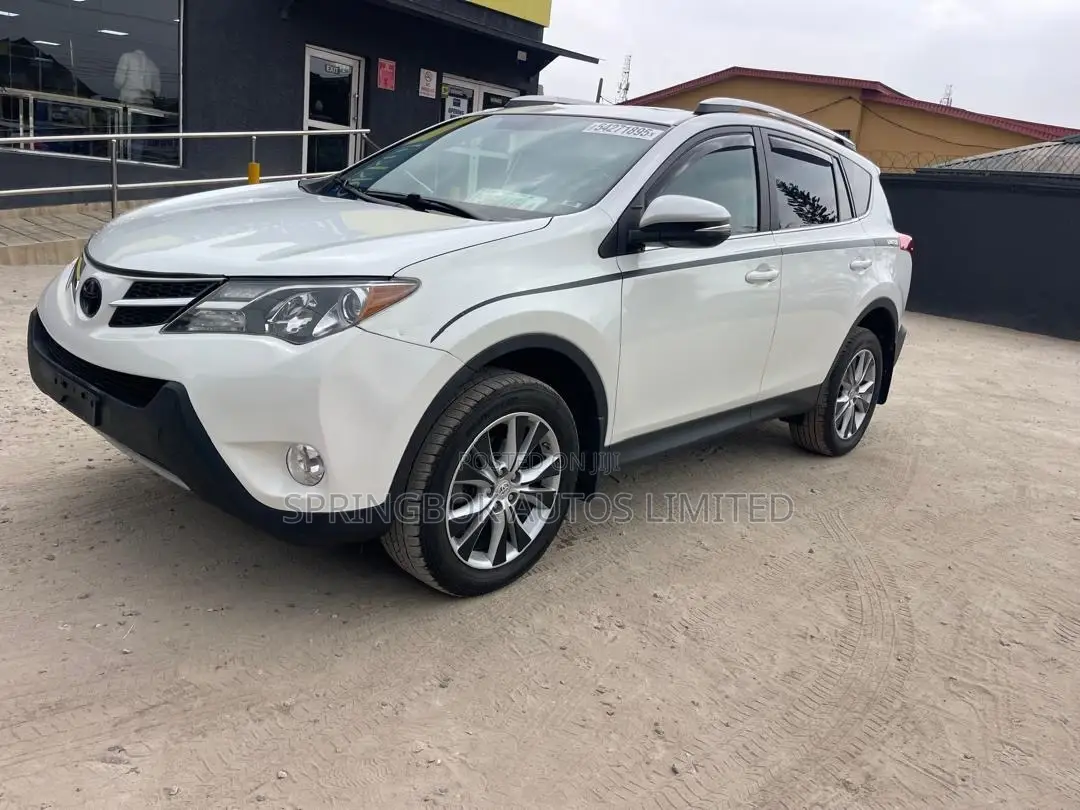 Toyota RAV4 Limited FWD (2.5L 4cyl 6A) 2013 White