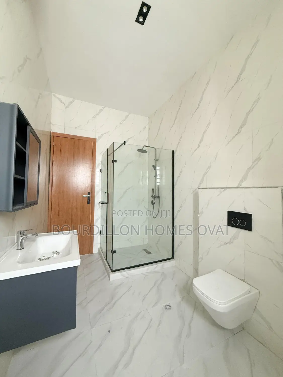 4bdrm Duplex in Lekki for sale