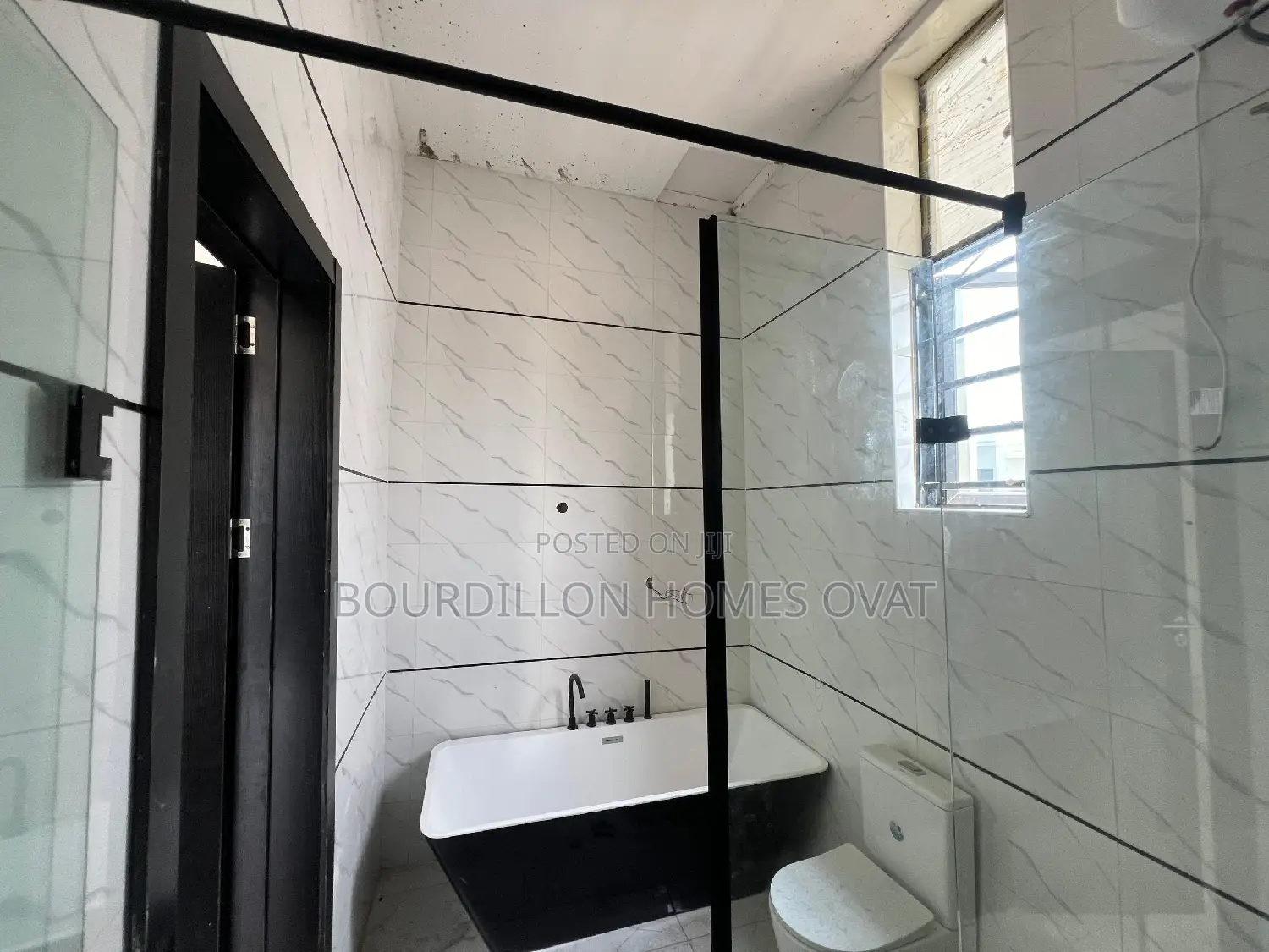 4bdrm Duplex in Lekki for sale