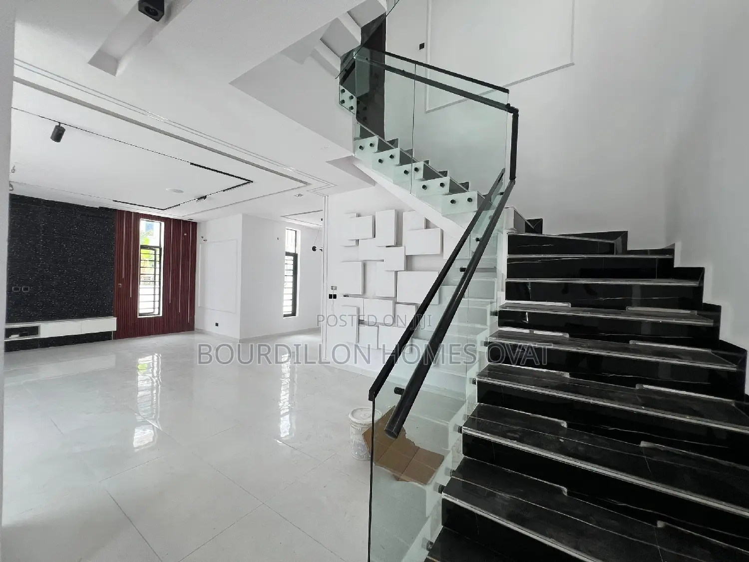5bdrm Duplex in Lekki for sale
