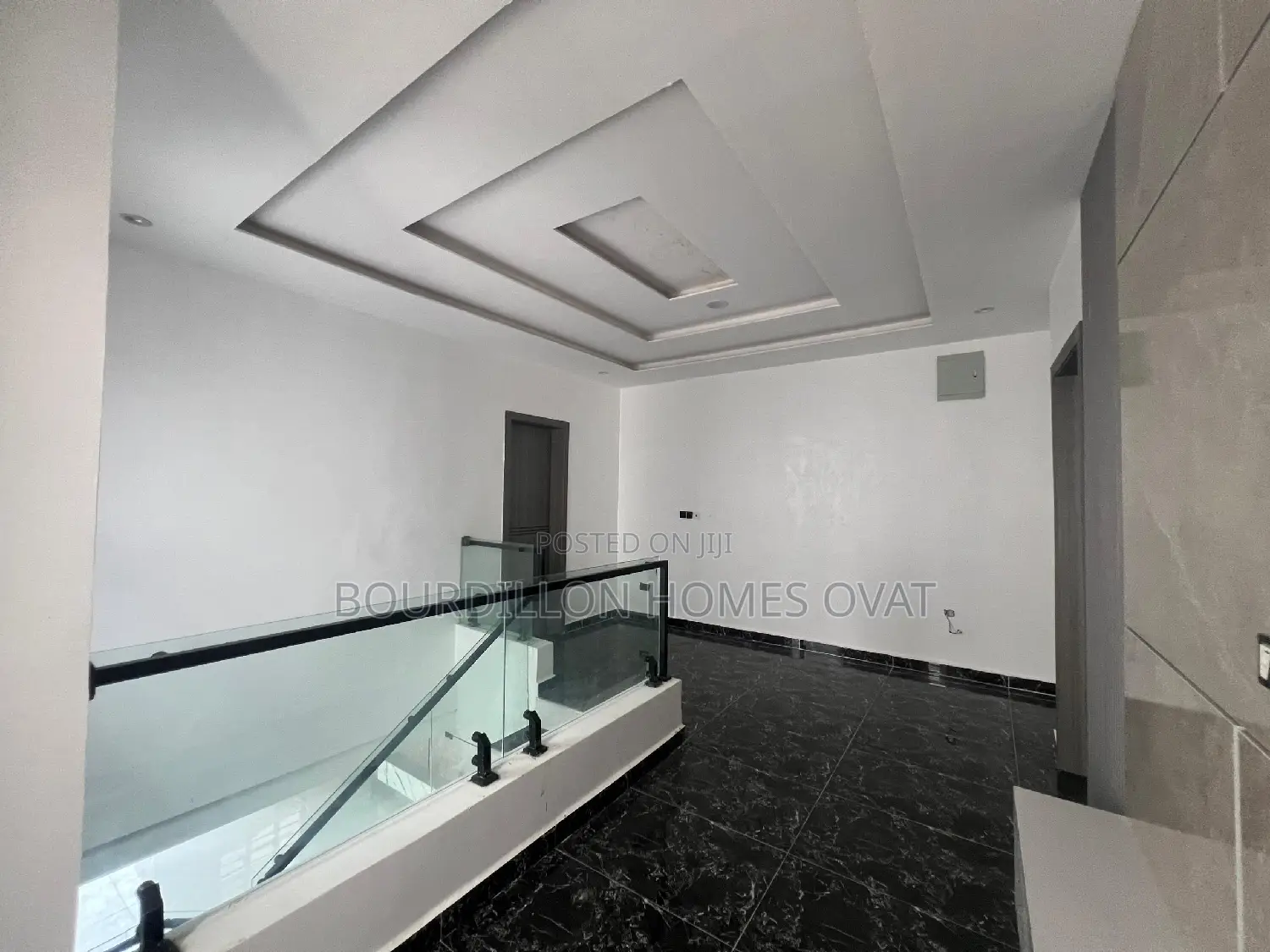 4bdrm Duplex in Lekki for sale