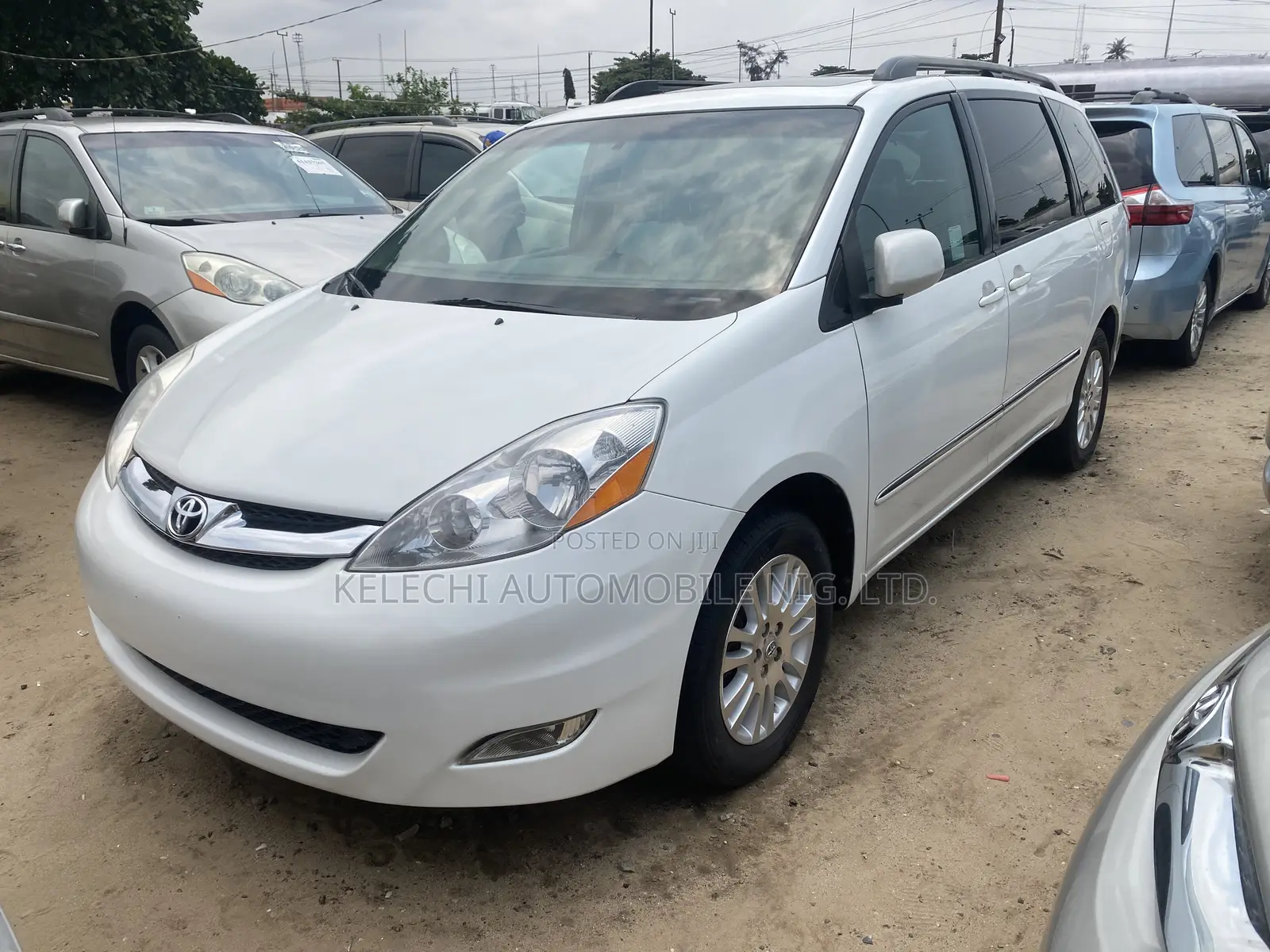 Toyota Sienna XLE Limited 4WD 2008 White