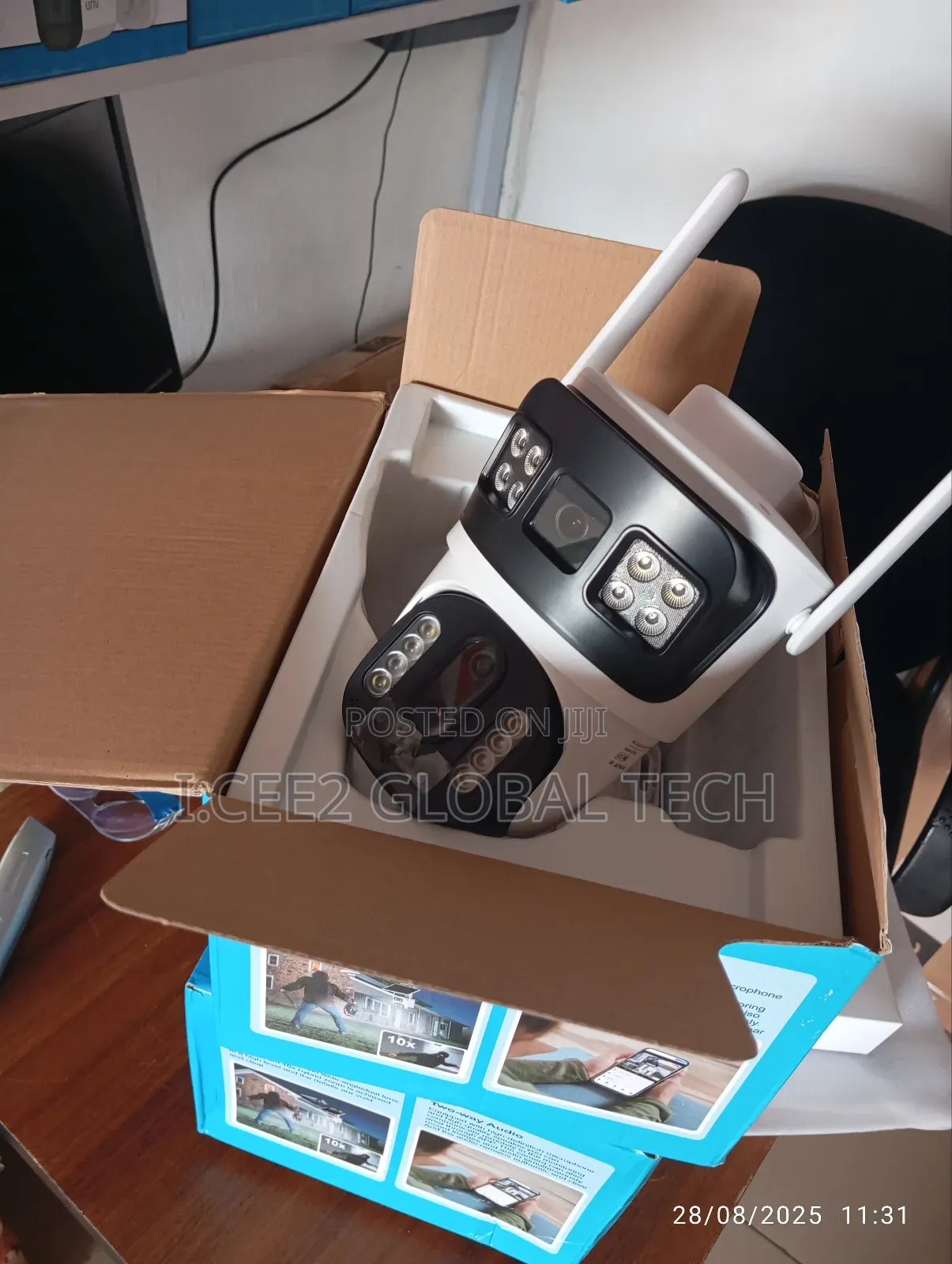 Solar Ptz Dual Lens Camera
