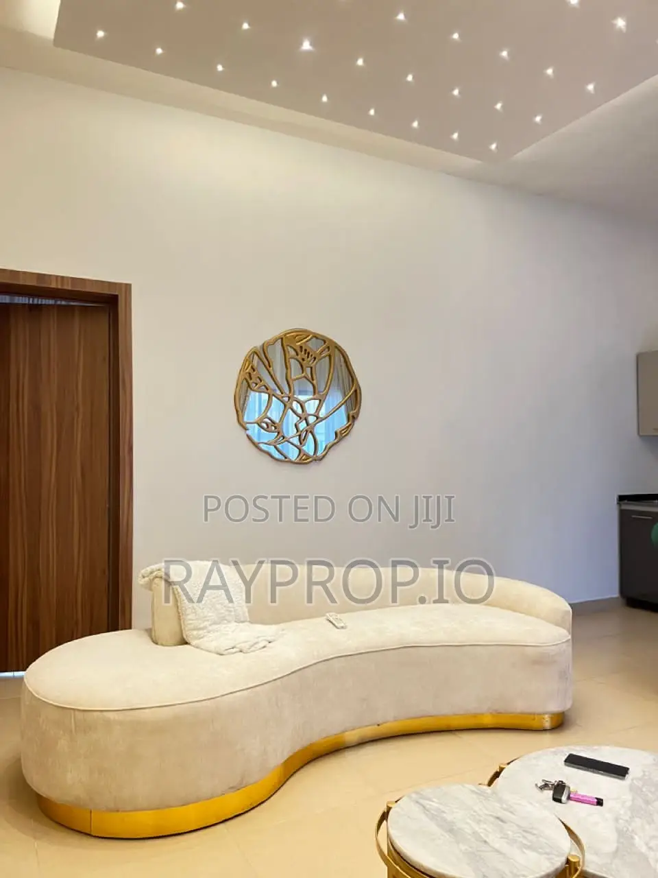 752585an - 1 Bedroom Shortlet in Lekki