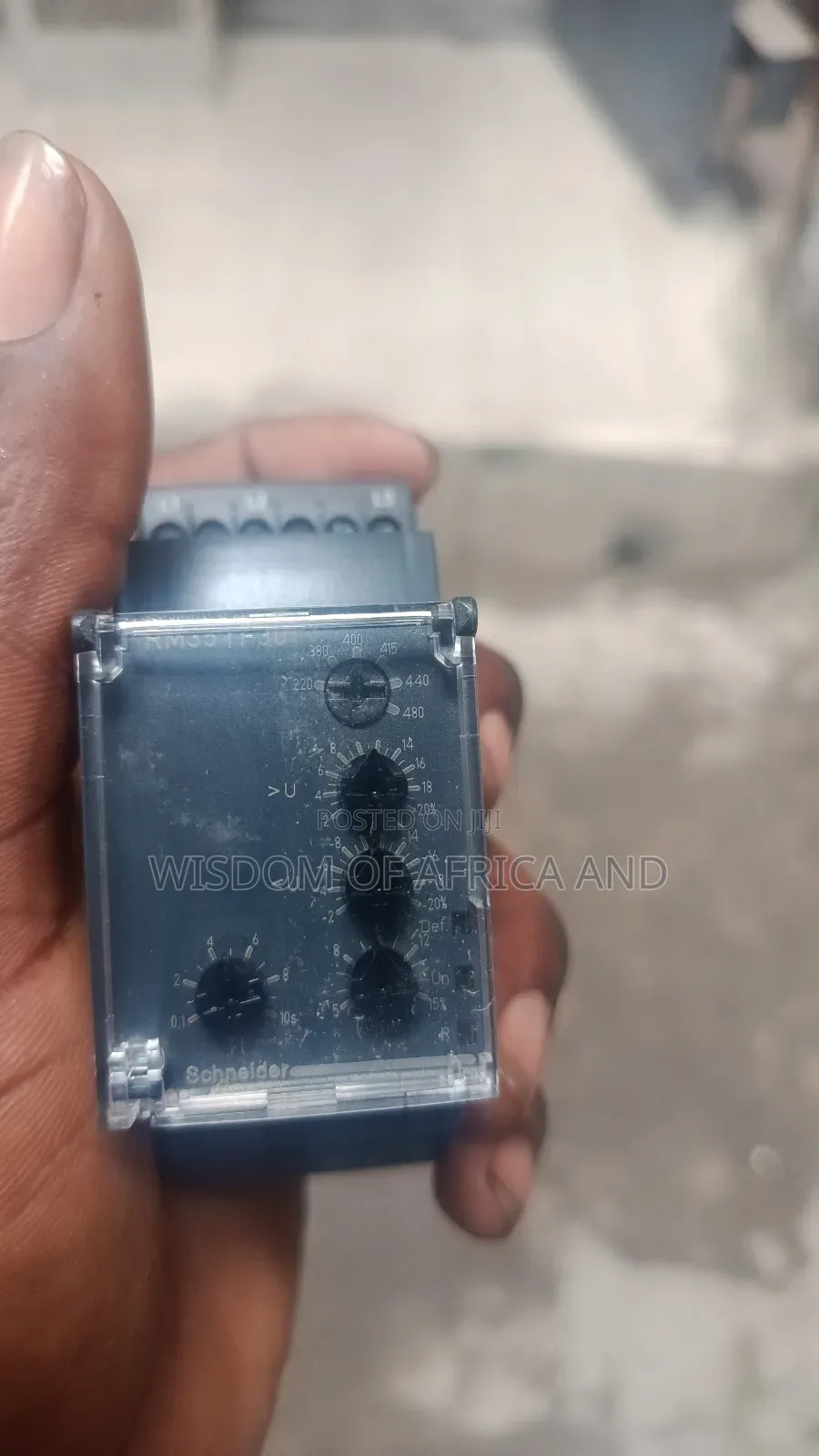 Breaker Rm35tf30
