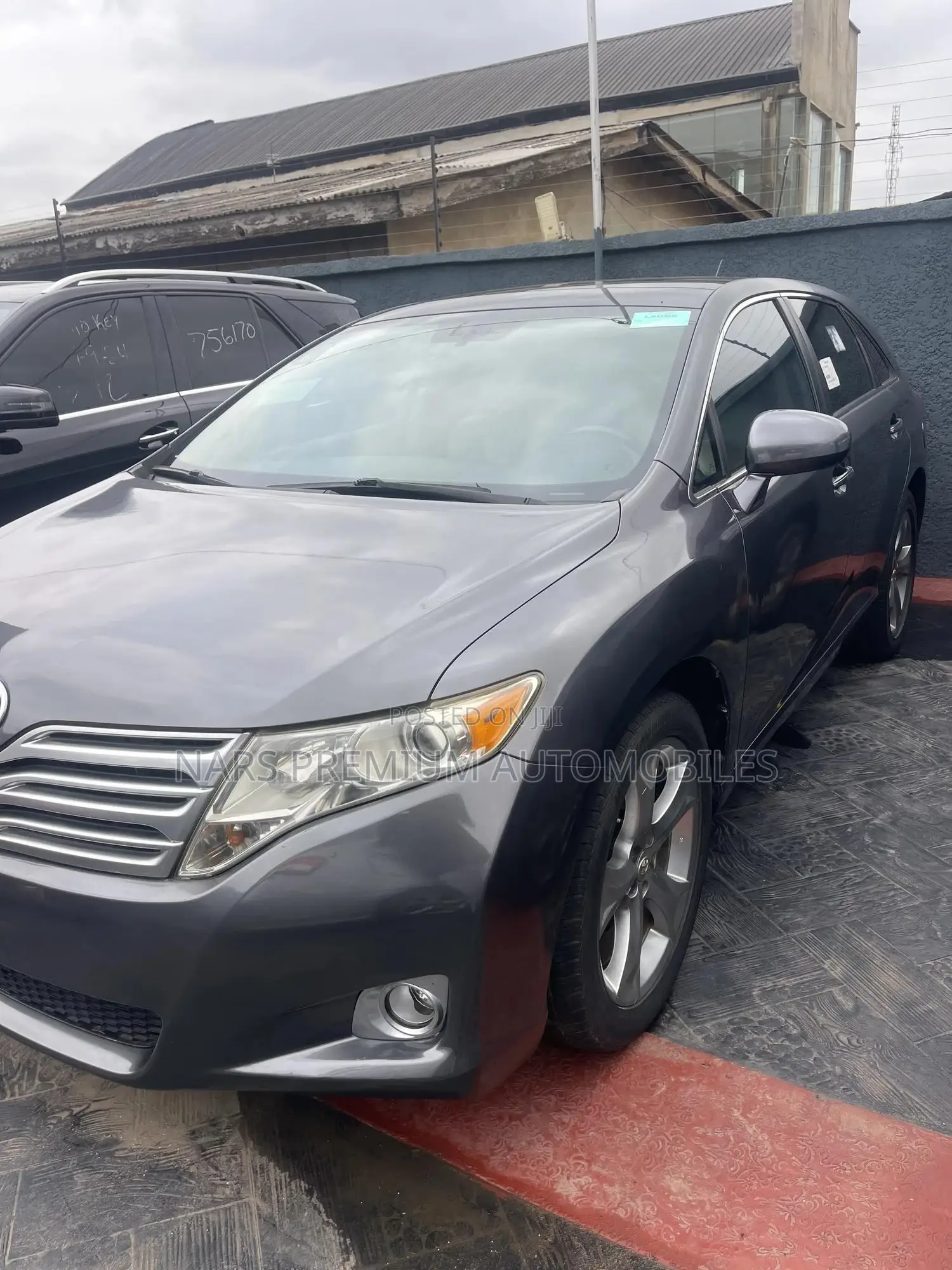 Toyota Venza V6 AWD 2010 Gray