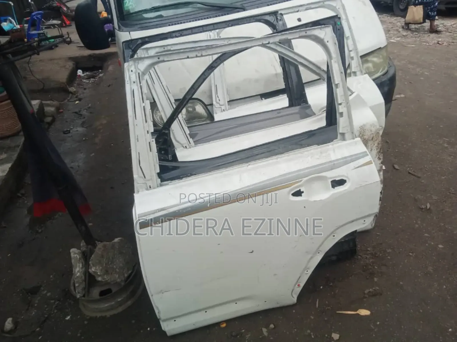 Land Cruiser 2025 Back Door Left Side