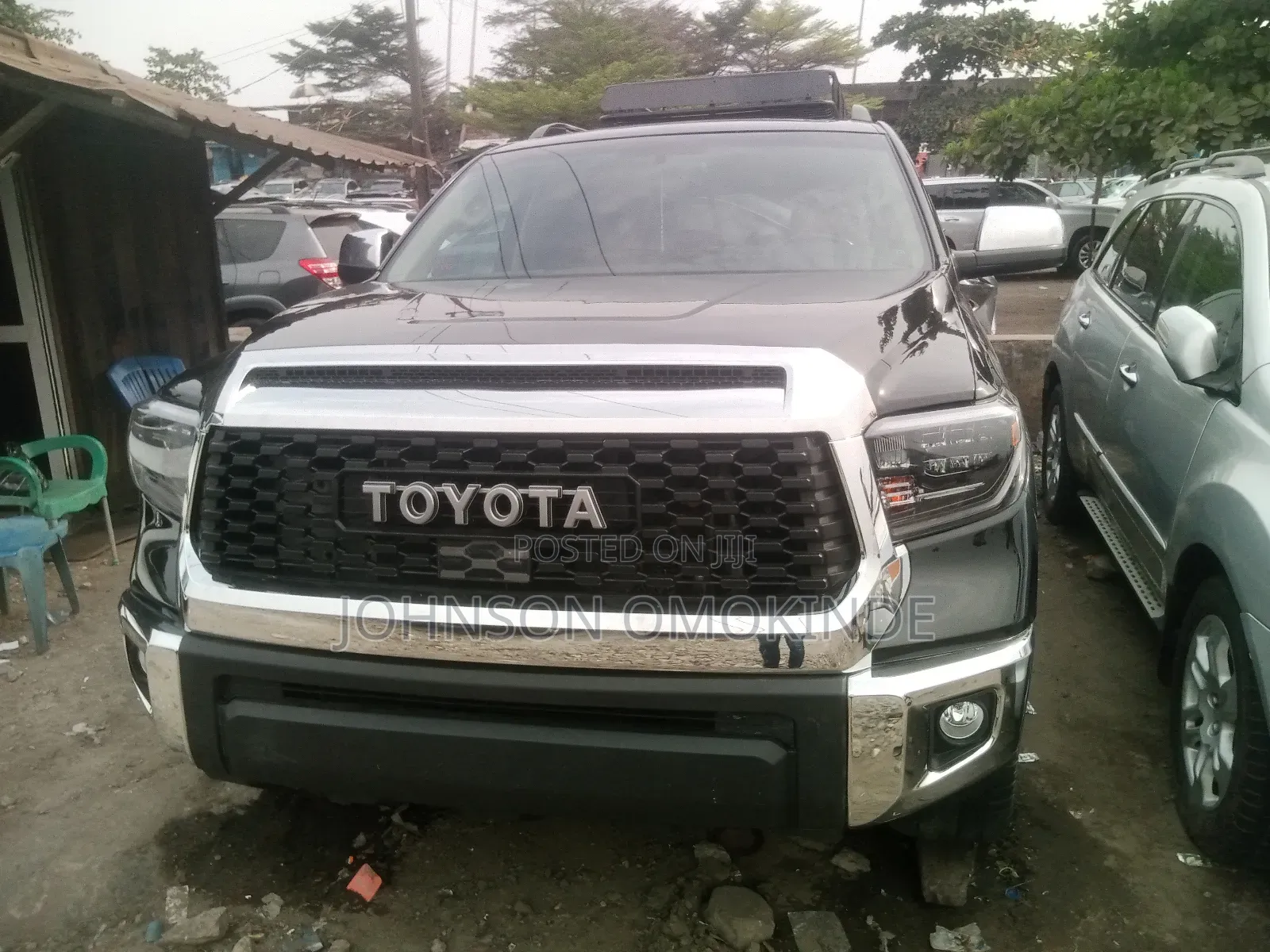 Toyota Sequoia Platinum 4dr SUV (5.7L 8cyl 6A) 2014 Black
