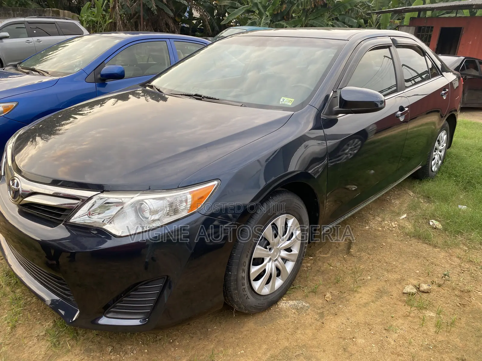 Toyota Camry LE 4dr Sedan (2.5L 4cyl 6A) 2012 Blue