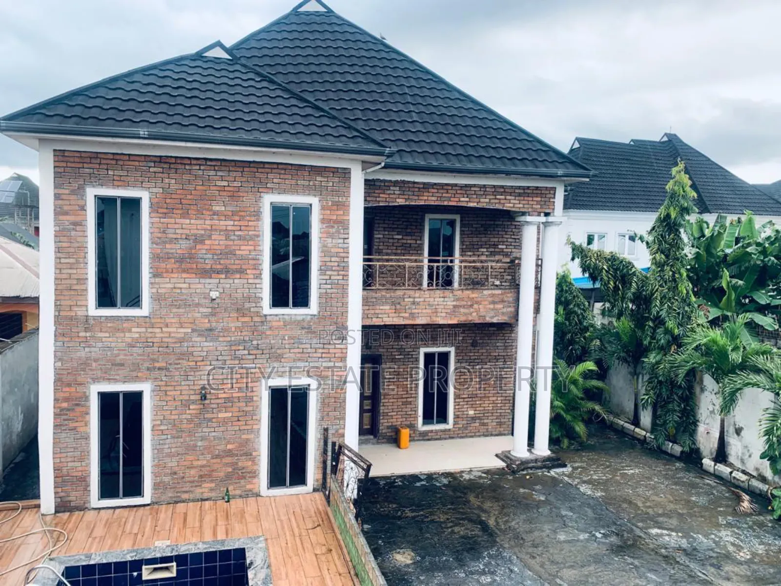 6bdrm Duplex in Road 12 Sars Road, Port-Harcourt for rent