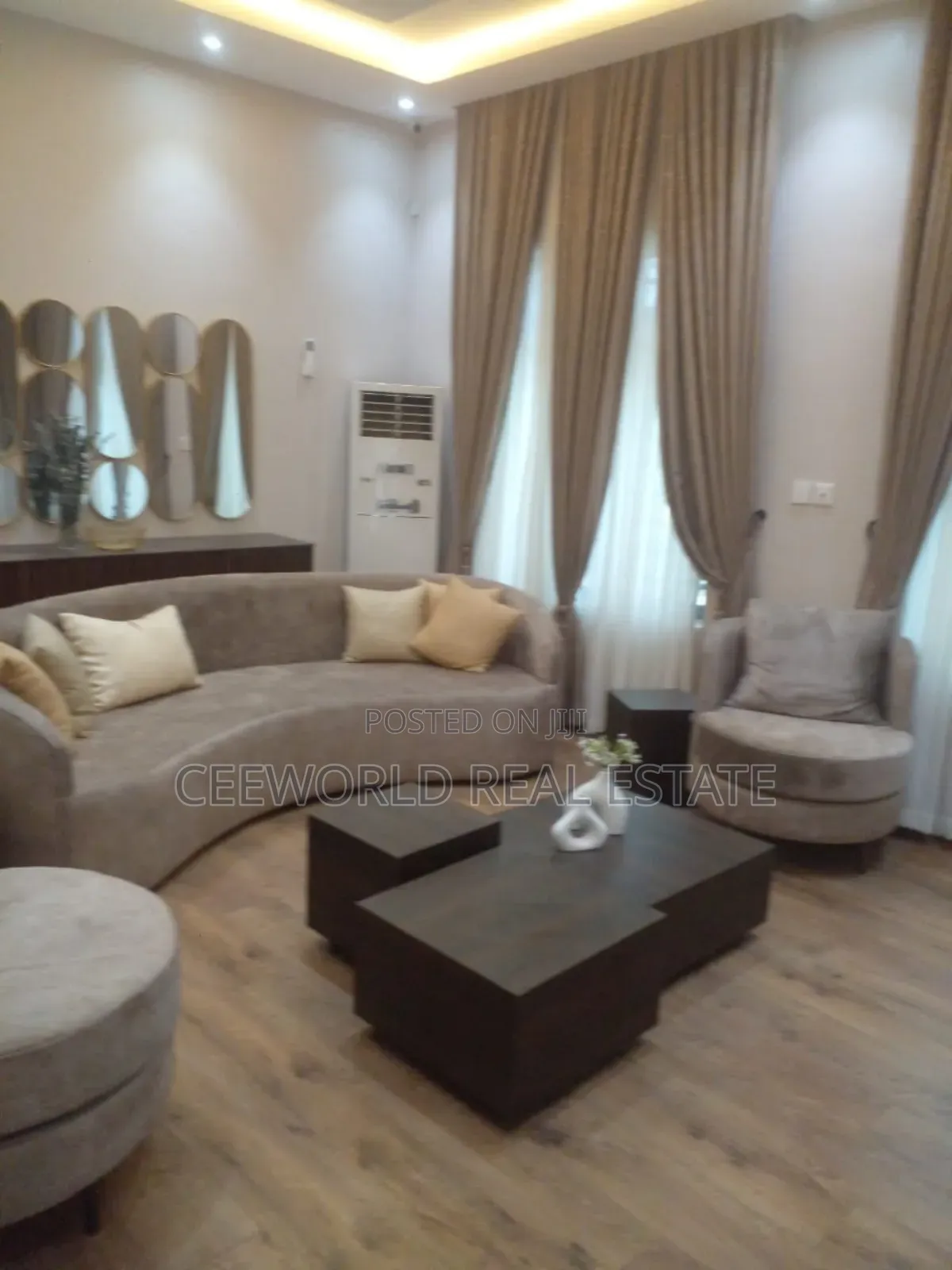 Furnished 4bdrm Duplex in Main Jericho Gra for rent