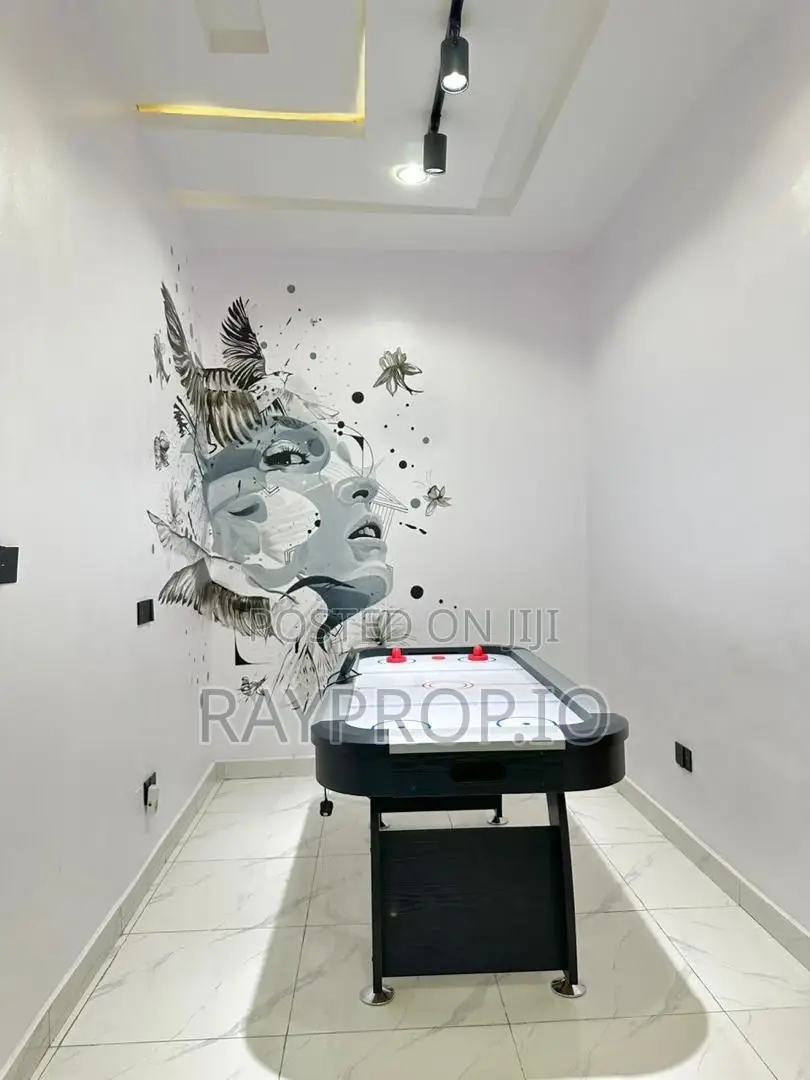 604618ap - 3 Bedroom Shortlet in Ajah