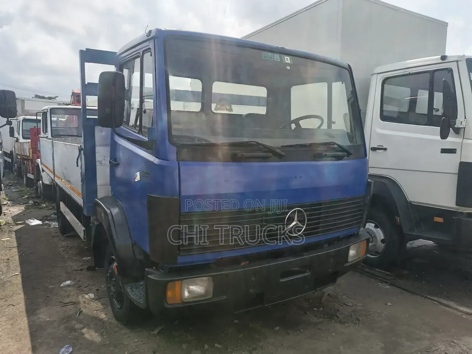 Mercedes Benz 814 Direct German Pickup Truck 7tonnes Capacity 17 Feet