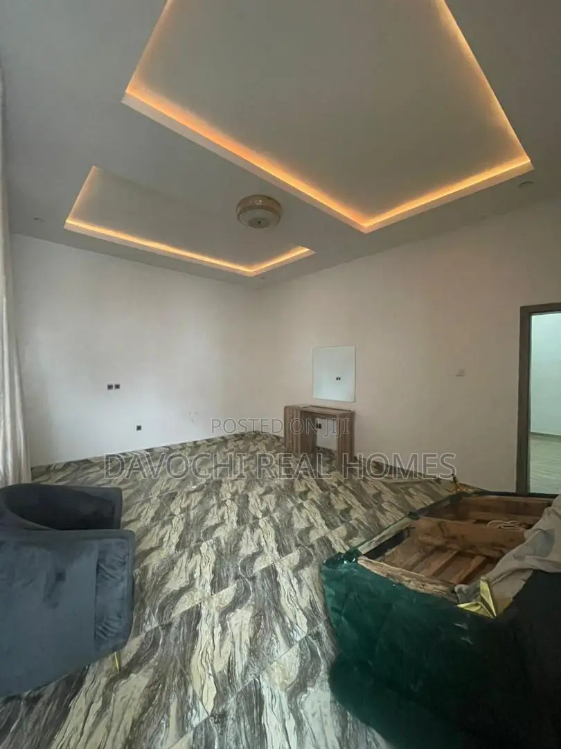 2bdrm Apartment in Ikota for rent