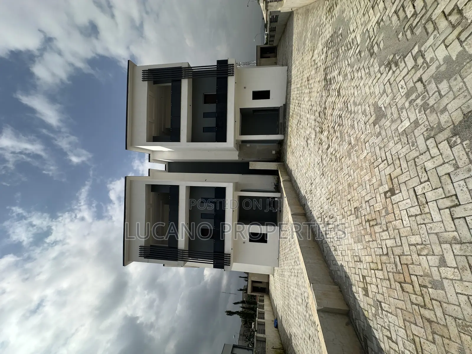 5bdrm Duplex in Wuye District for sale