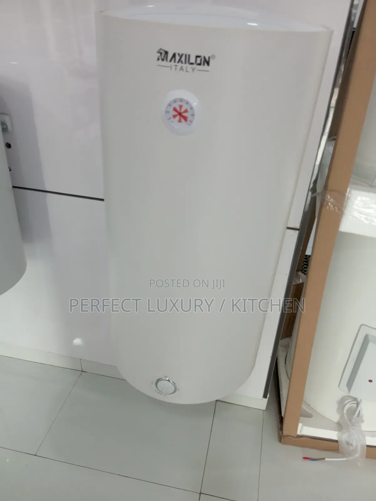 Maxilon 150 Liter Horizontal Water Heater