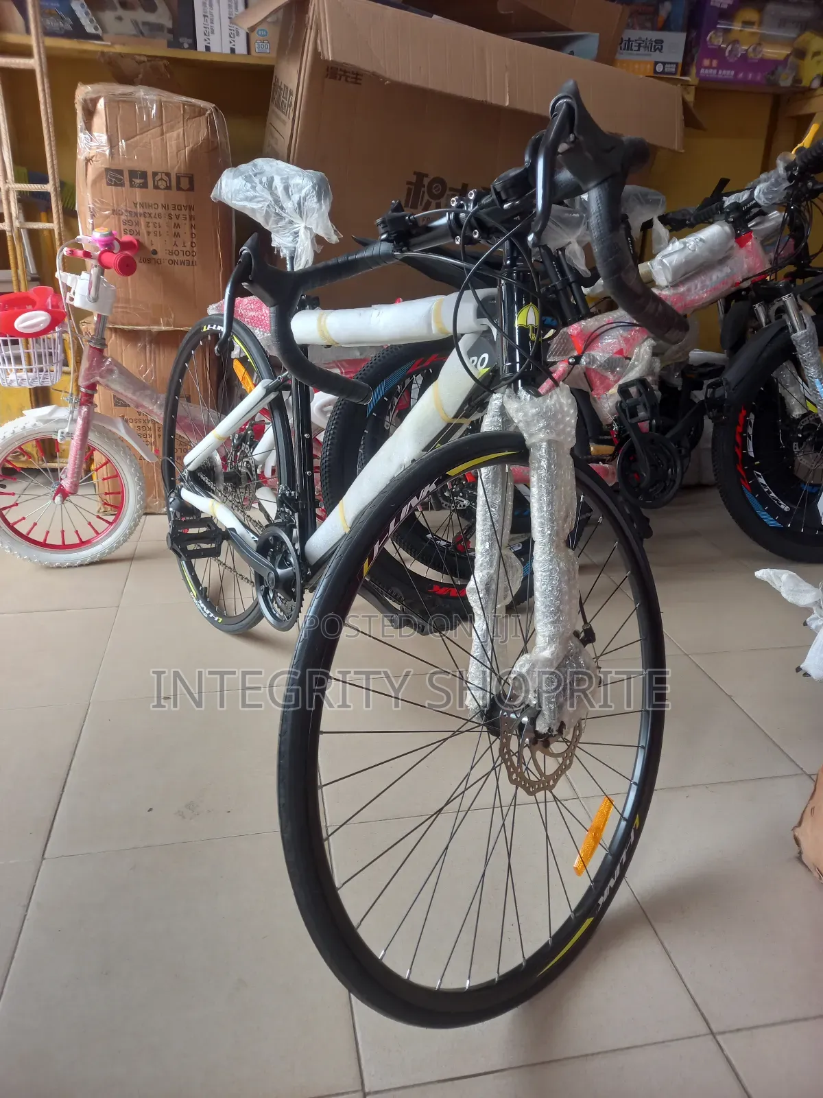 Bicycle Adults Road Bike, Lightweight 26inches