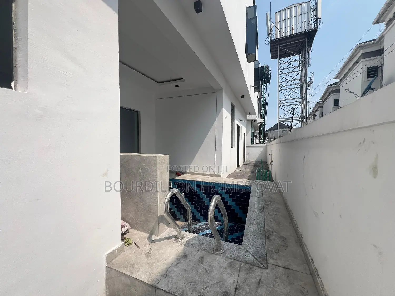 5bdrm Duplex in Lekki for sale
