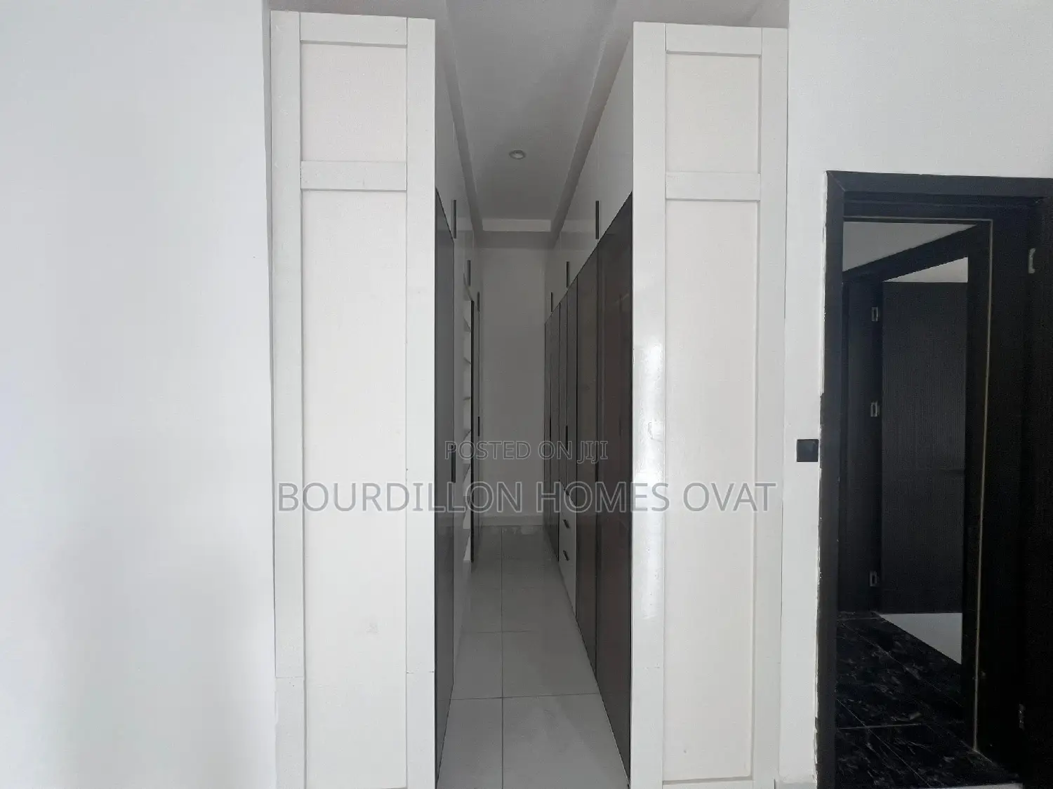 5bdrm Duplex in Lekki for sale