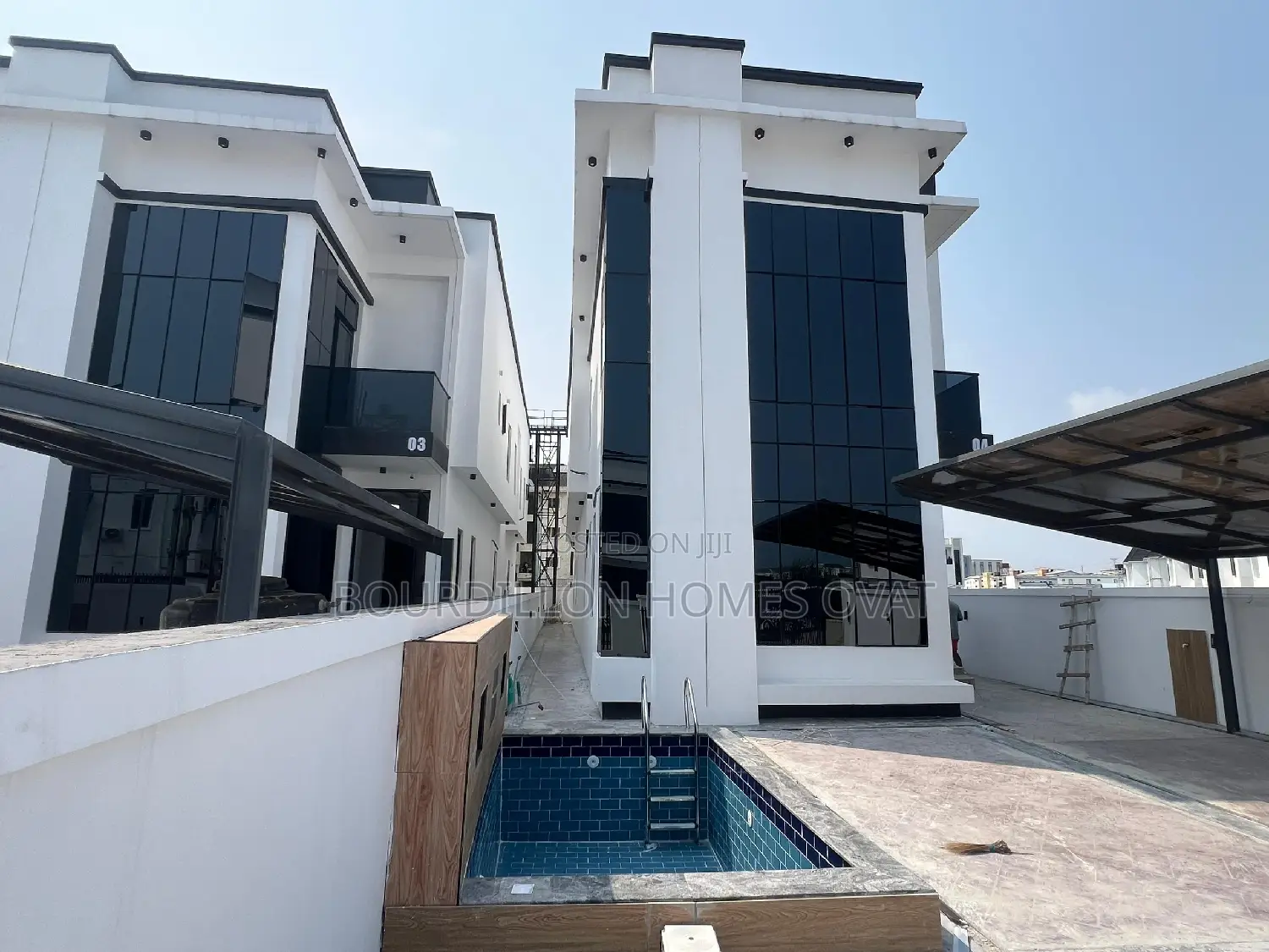 5bdrm Duplex in Lekki for sale