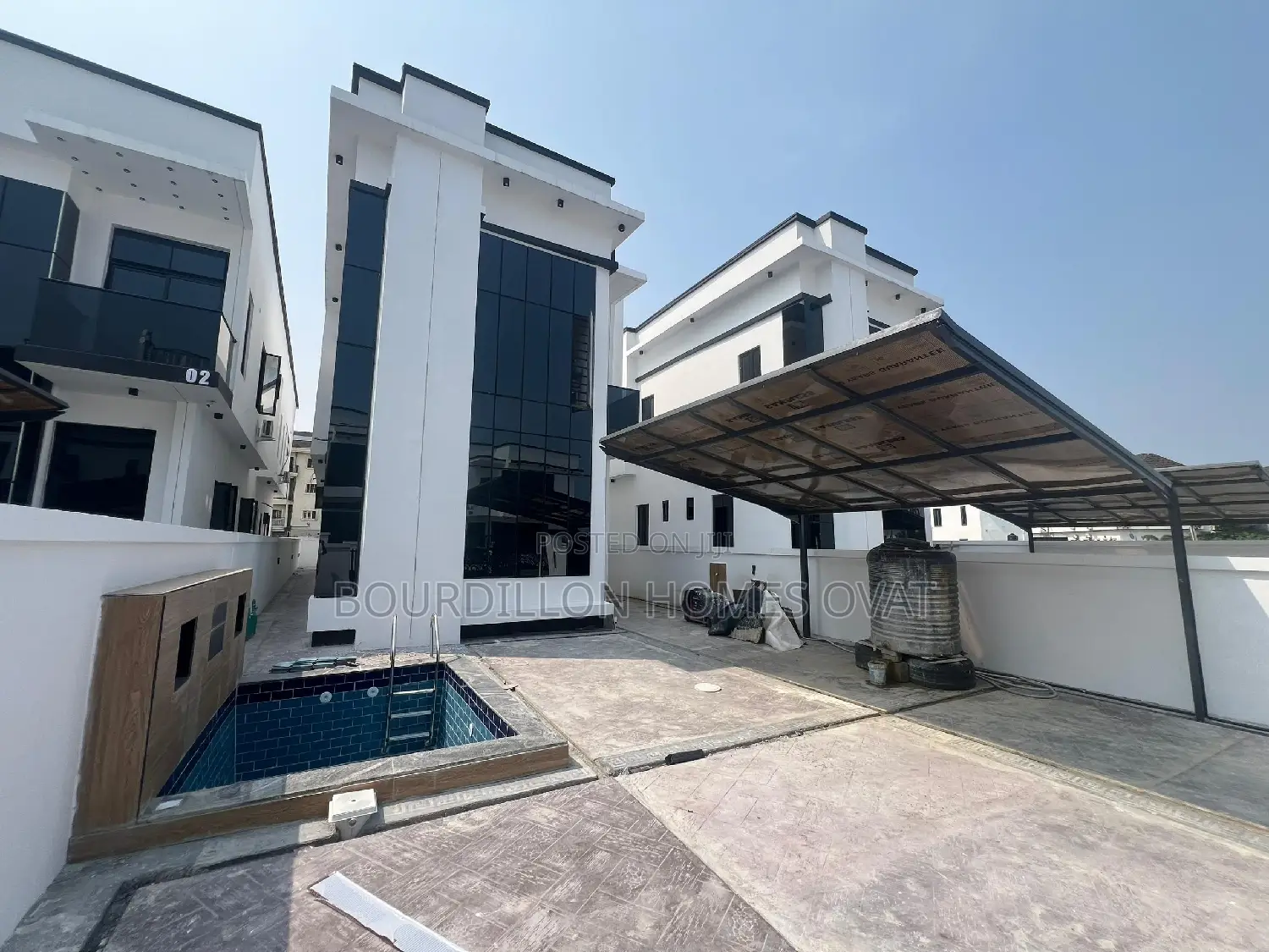 5bdrm Duplex in Lekki for sale