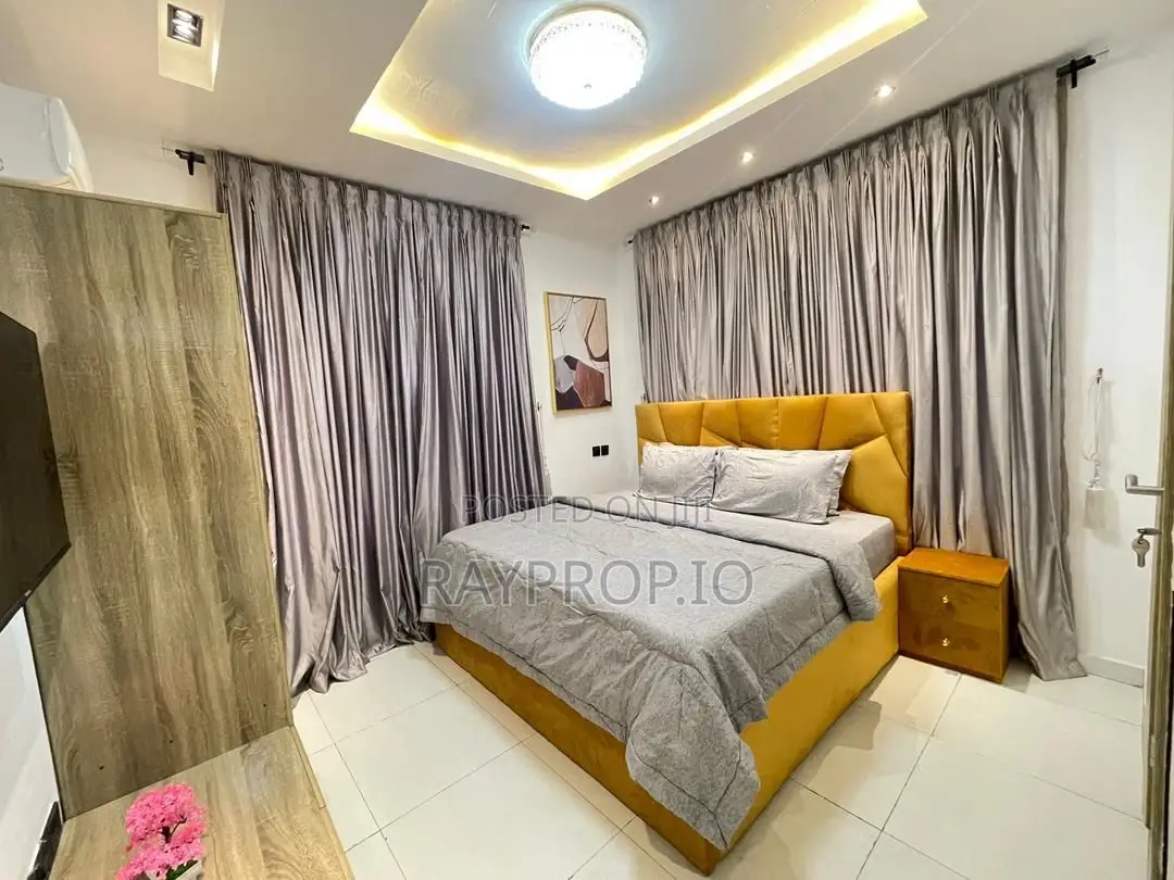2 Bedroom Shortlet in Ikate Lekki
