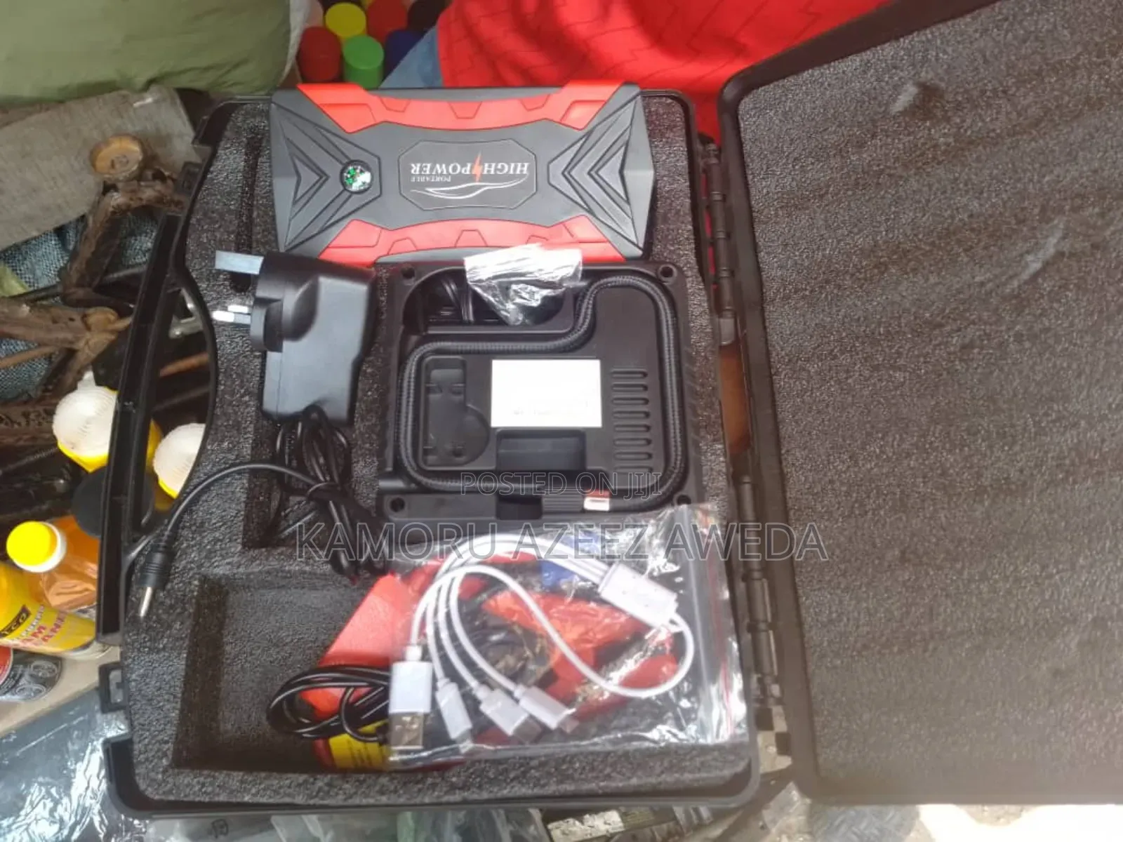 Jump Starter and Pumping Tyre With Accessories